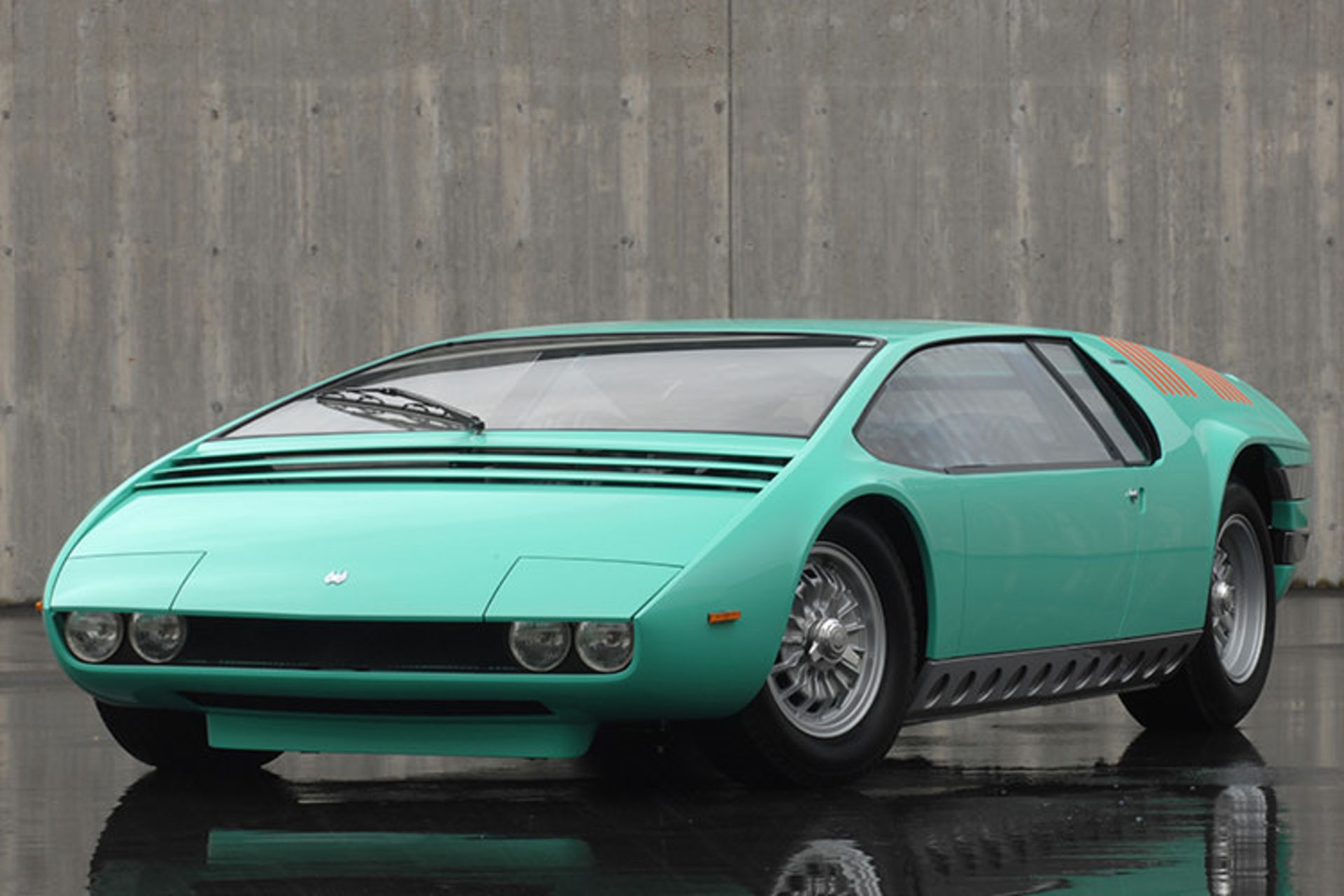 Bizzarrini Manta