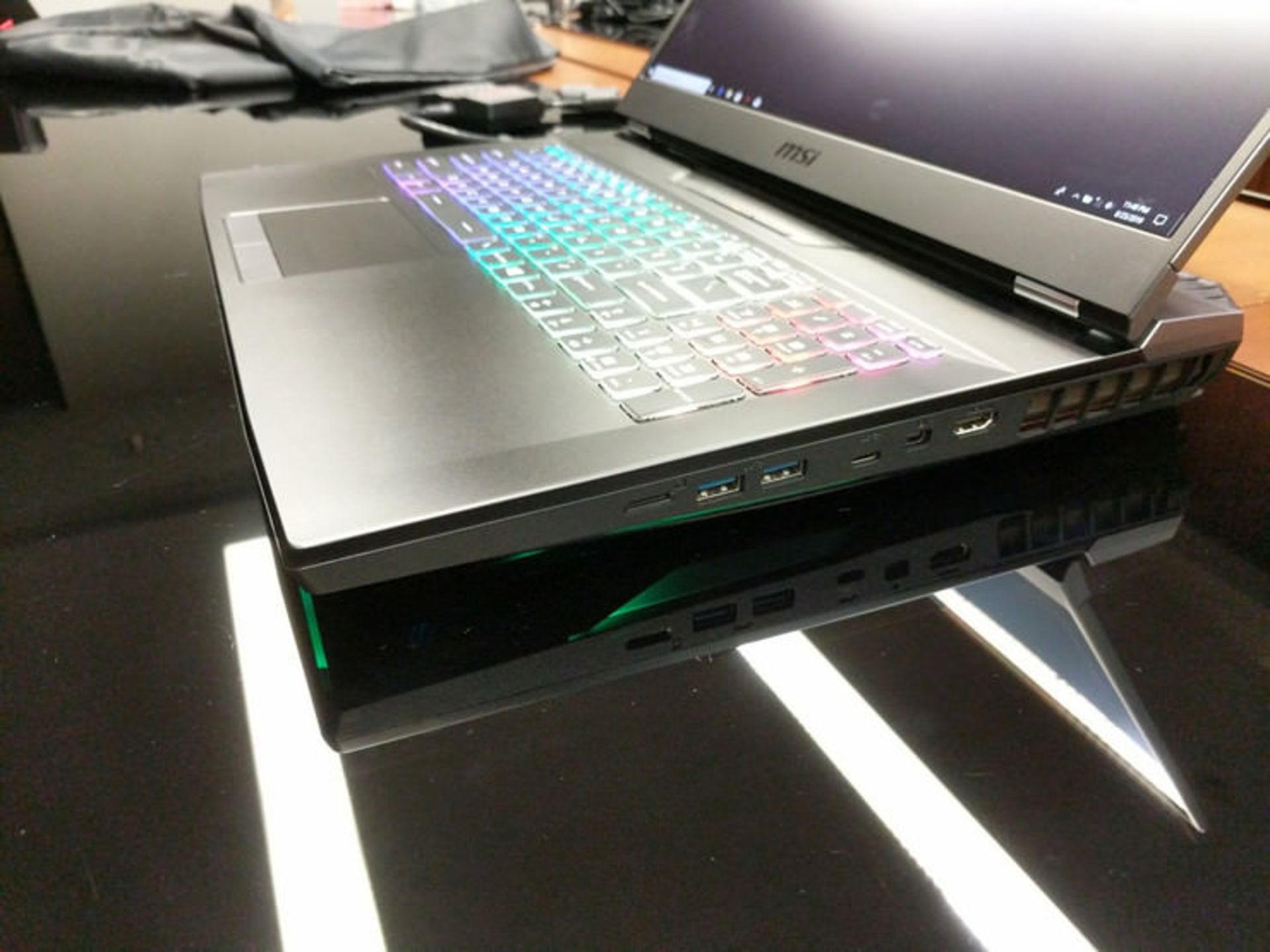 لپ تاپ گیمینگ MSI GT76 Titan
