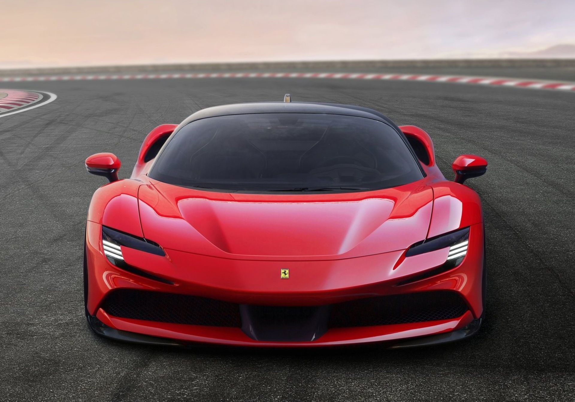 Ferrari SF90