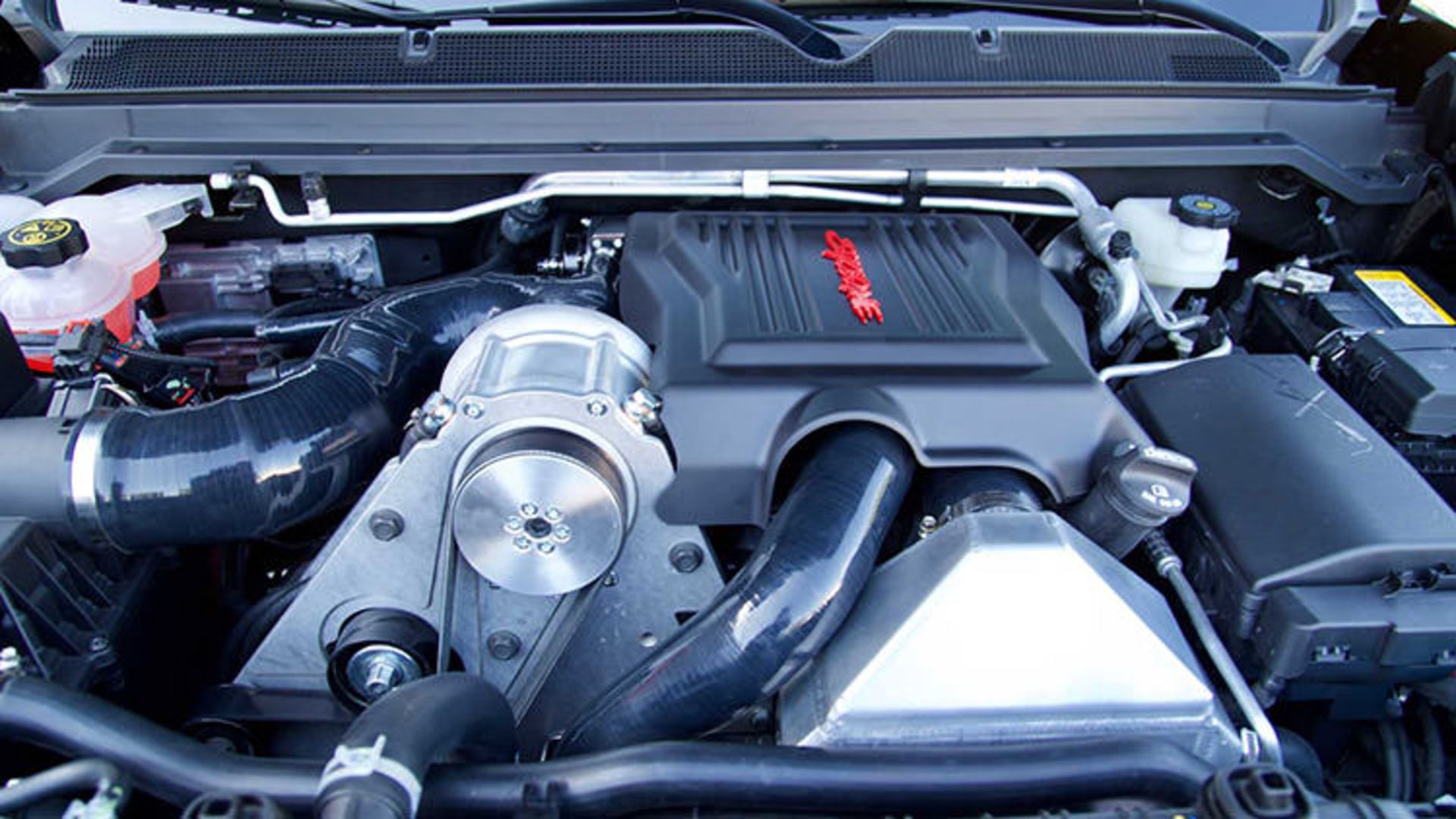 2019 GMC Syclone / وانت جی ام سی سیکلون