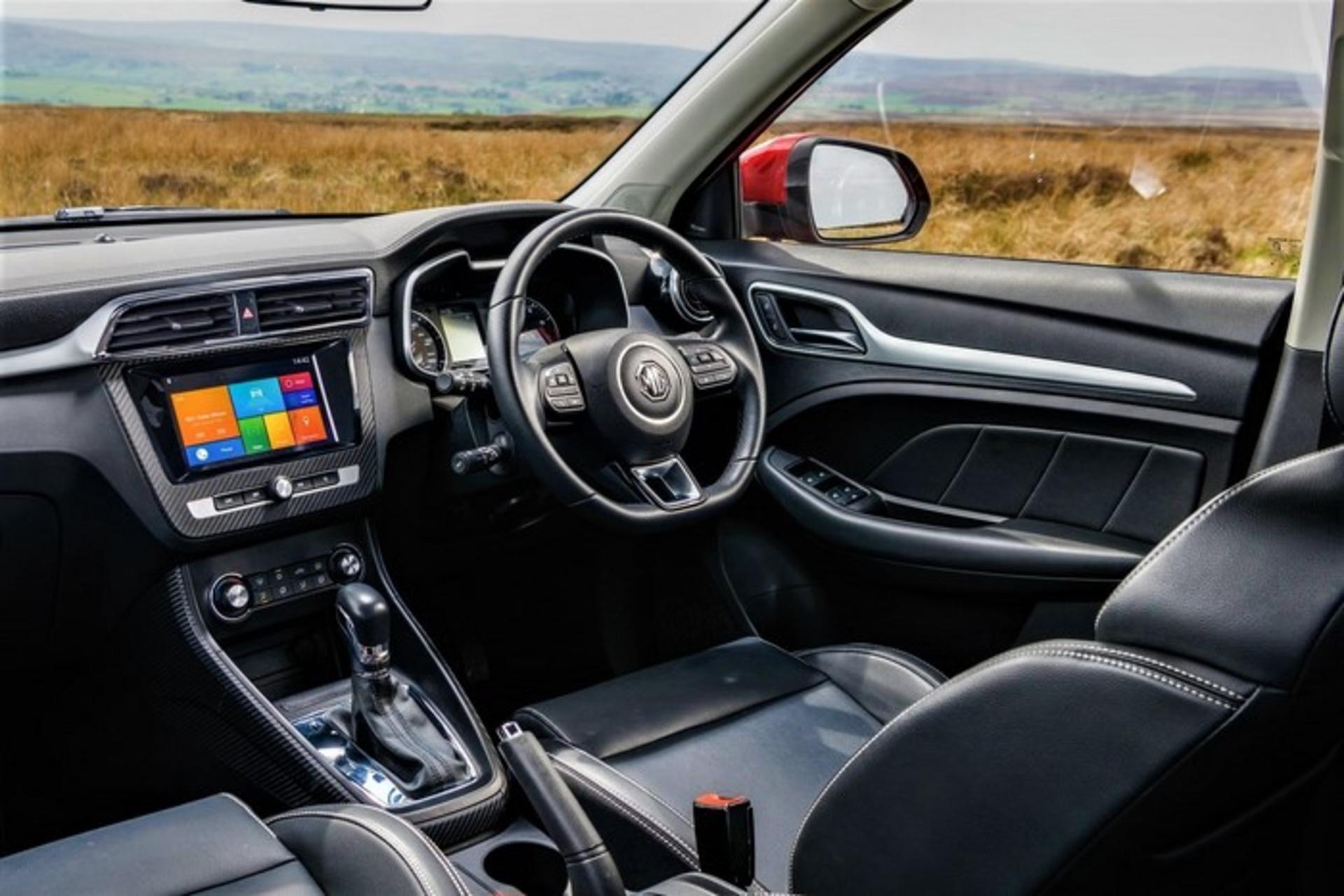 2019 MG ZS