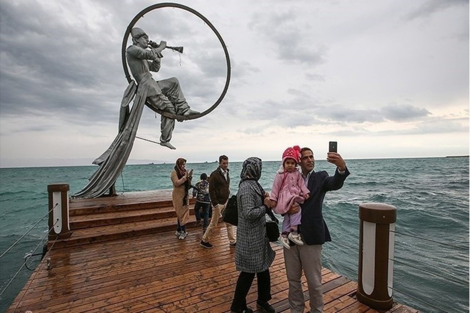 کیش‌لندیار