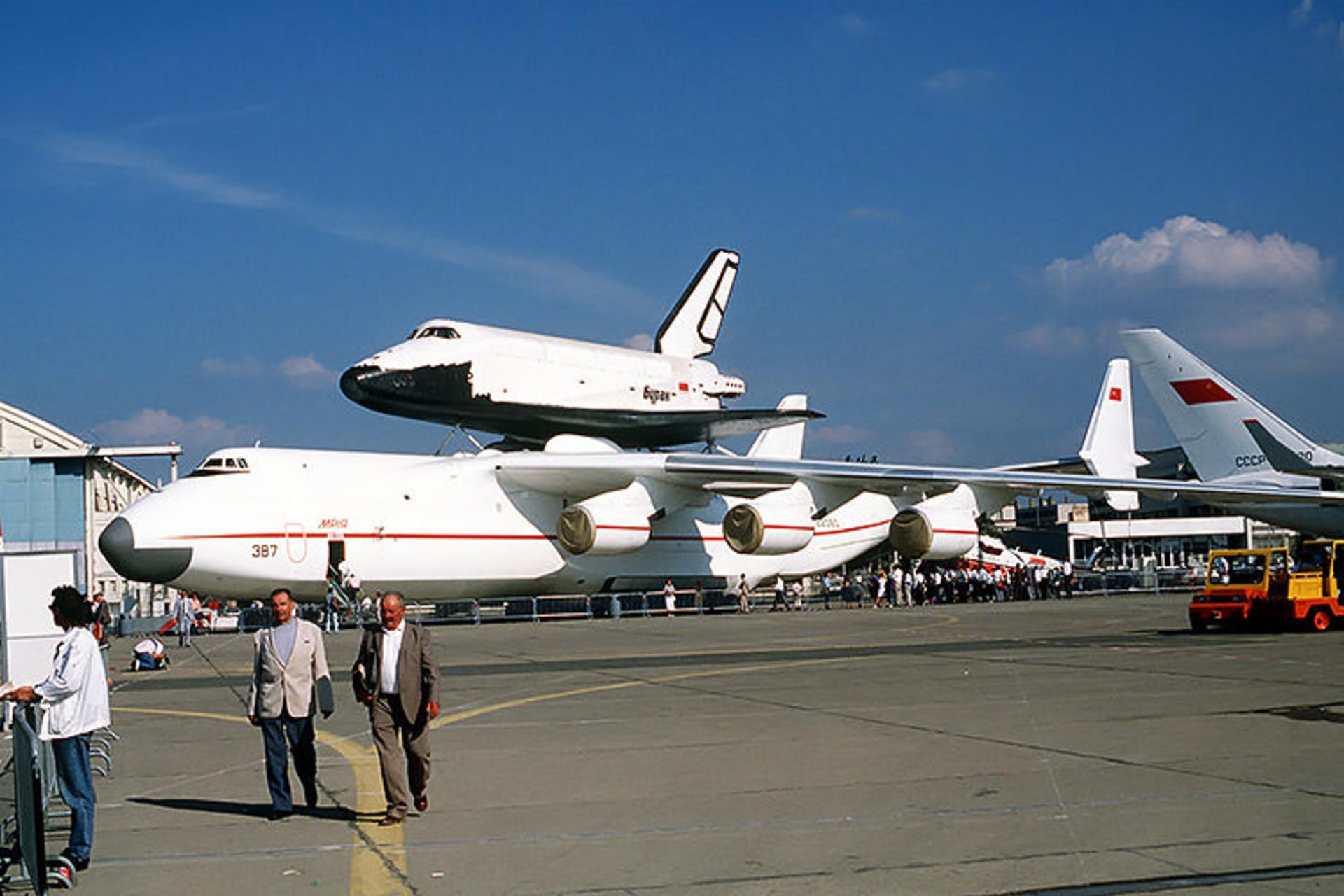 آنتونوف-۲۲۵ و بوران / An-225 and Buran