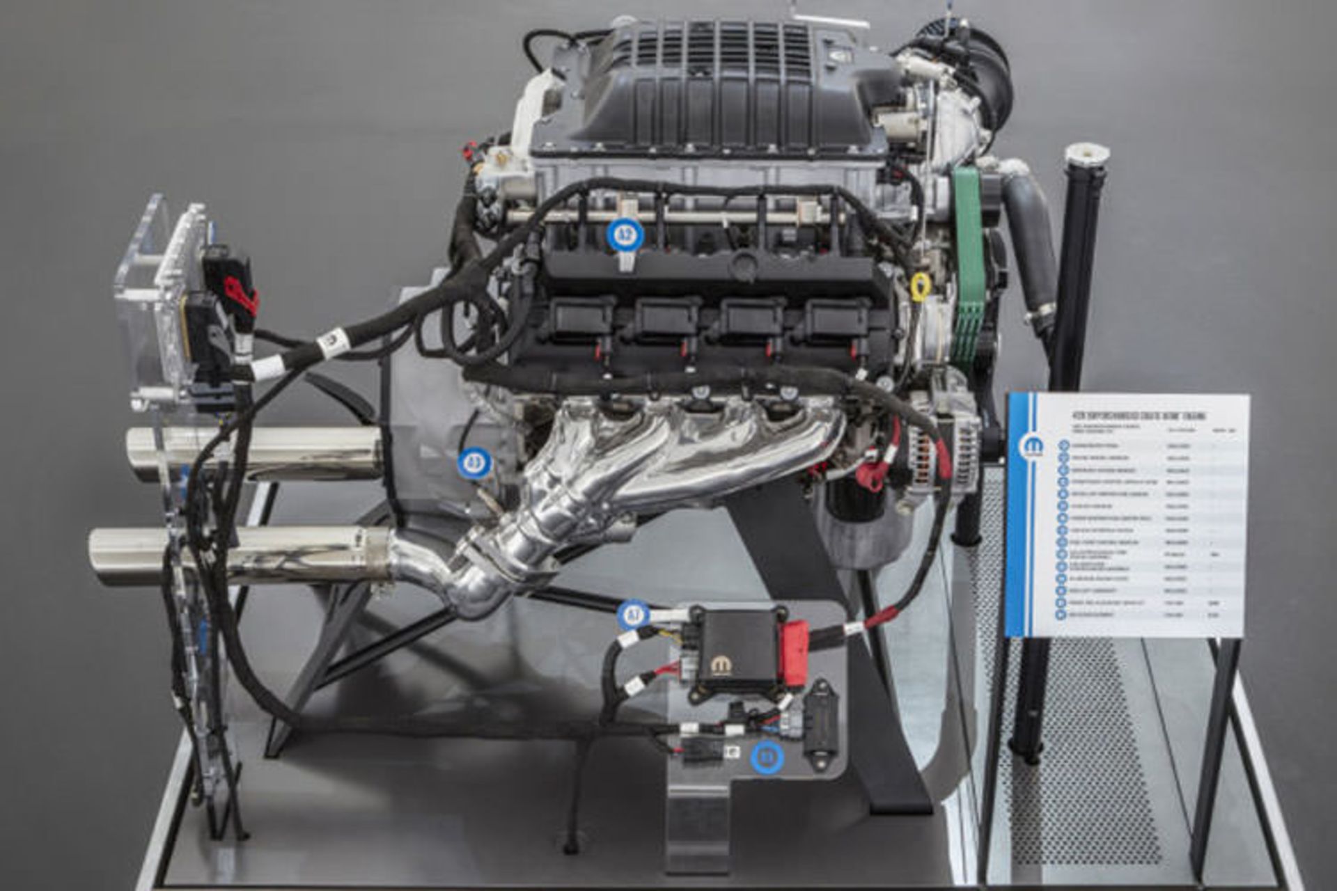 Hellephant Hemi engine / پیشرانه هلفنت همی