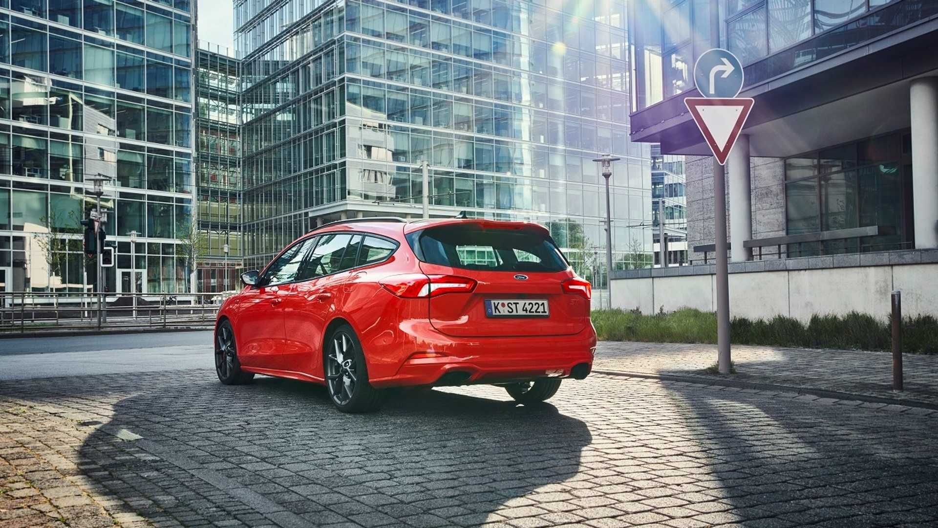 Ford Focus ST wagon / استیشن واگن فورد فوکوس