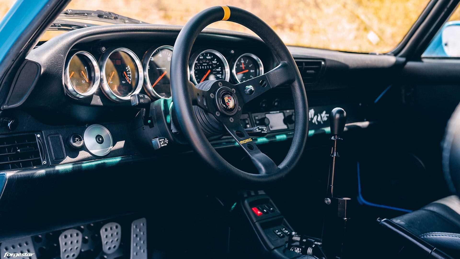 پورشه 911 RWB