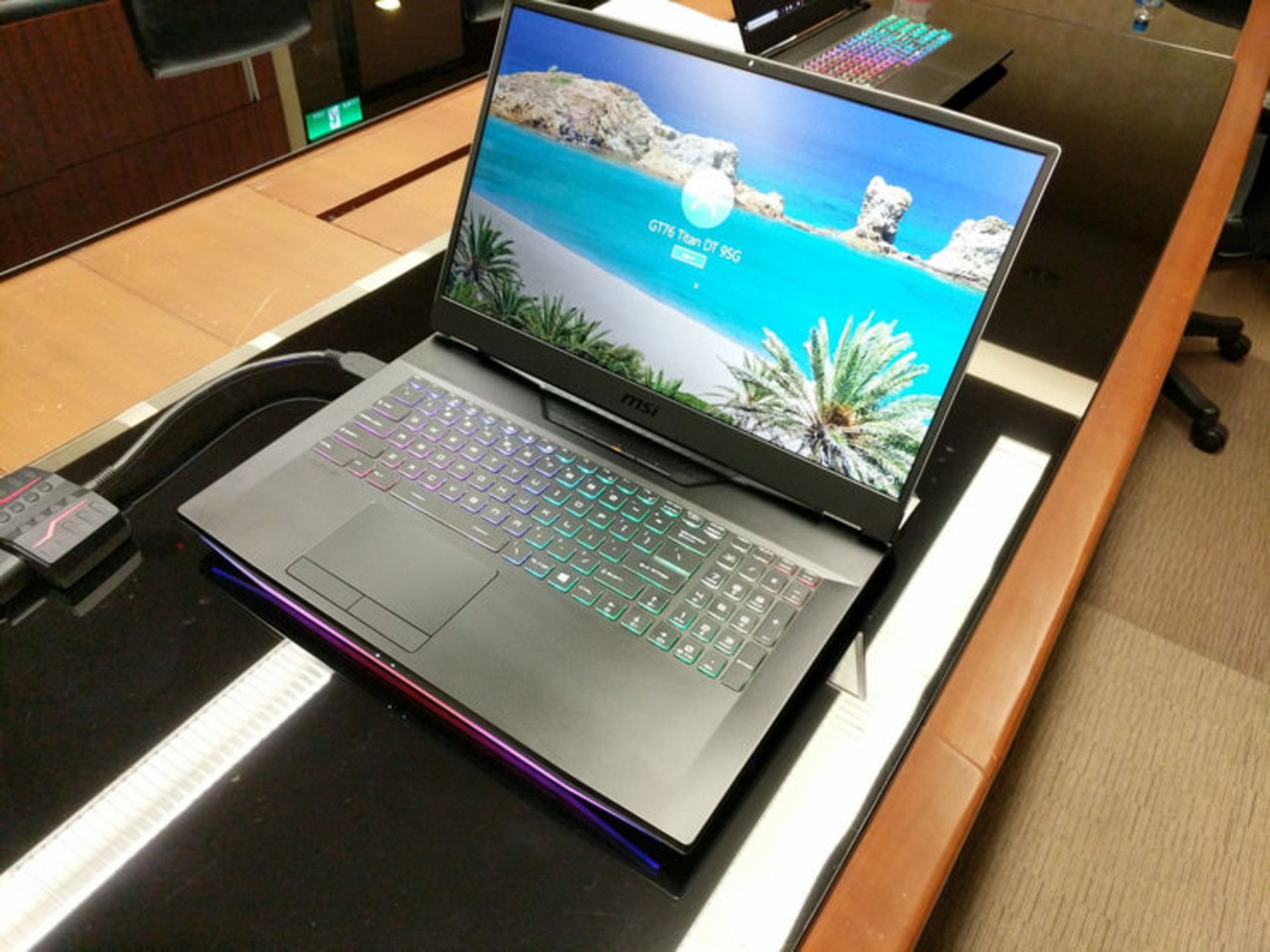 لپ تاپ گیمینگ MSI GT76 Titan