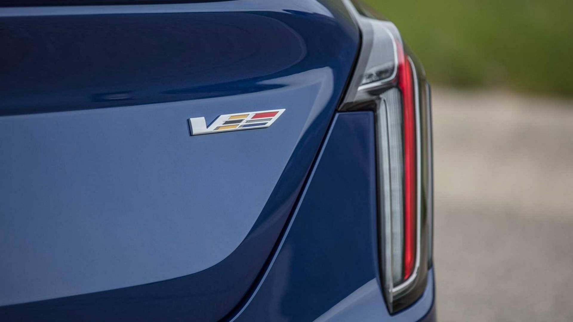 Cadillac CT4-V