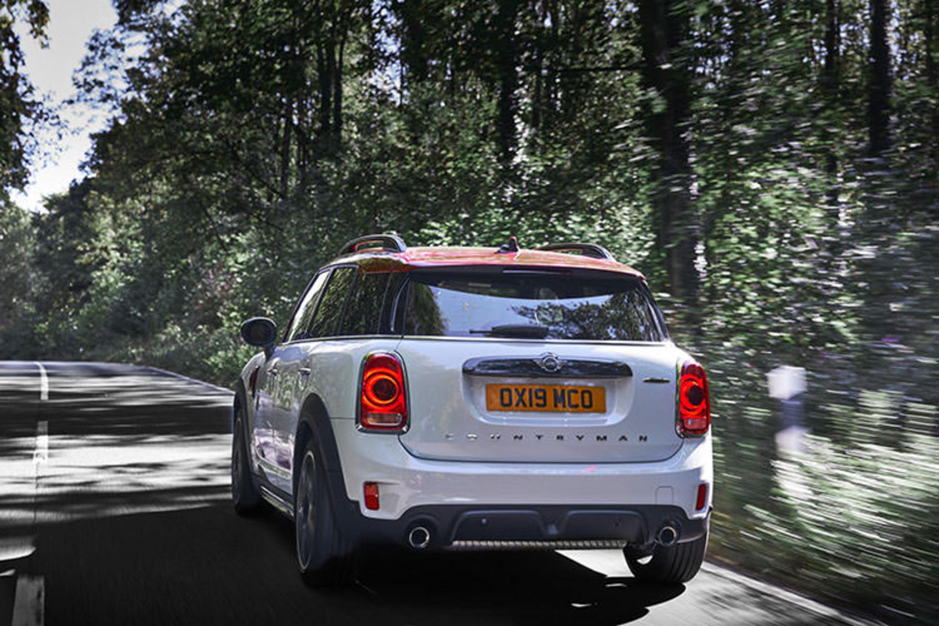 MINI John Cooper Works / مینی جان کوپر ورکس