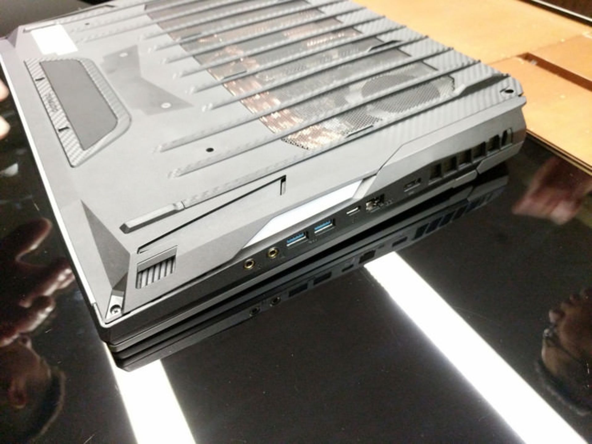 لپ تاپ گیمینگ MSI GT76 Titan