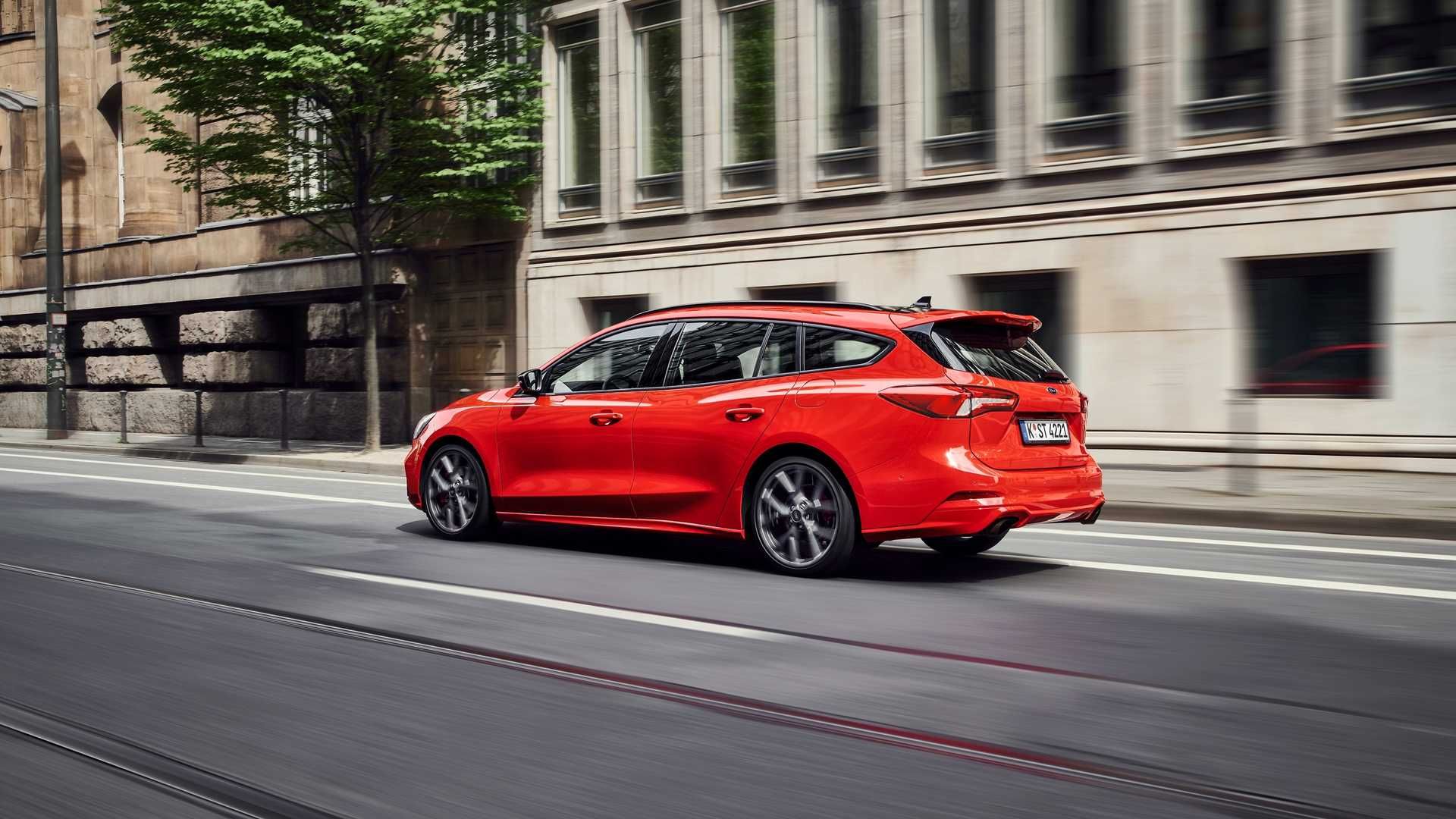 Ford Focus ST wagon / استیشن واگن فورد فوکوس