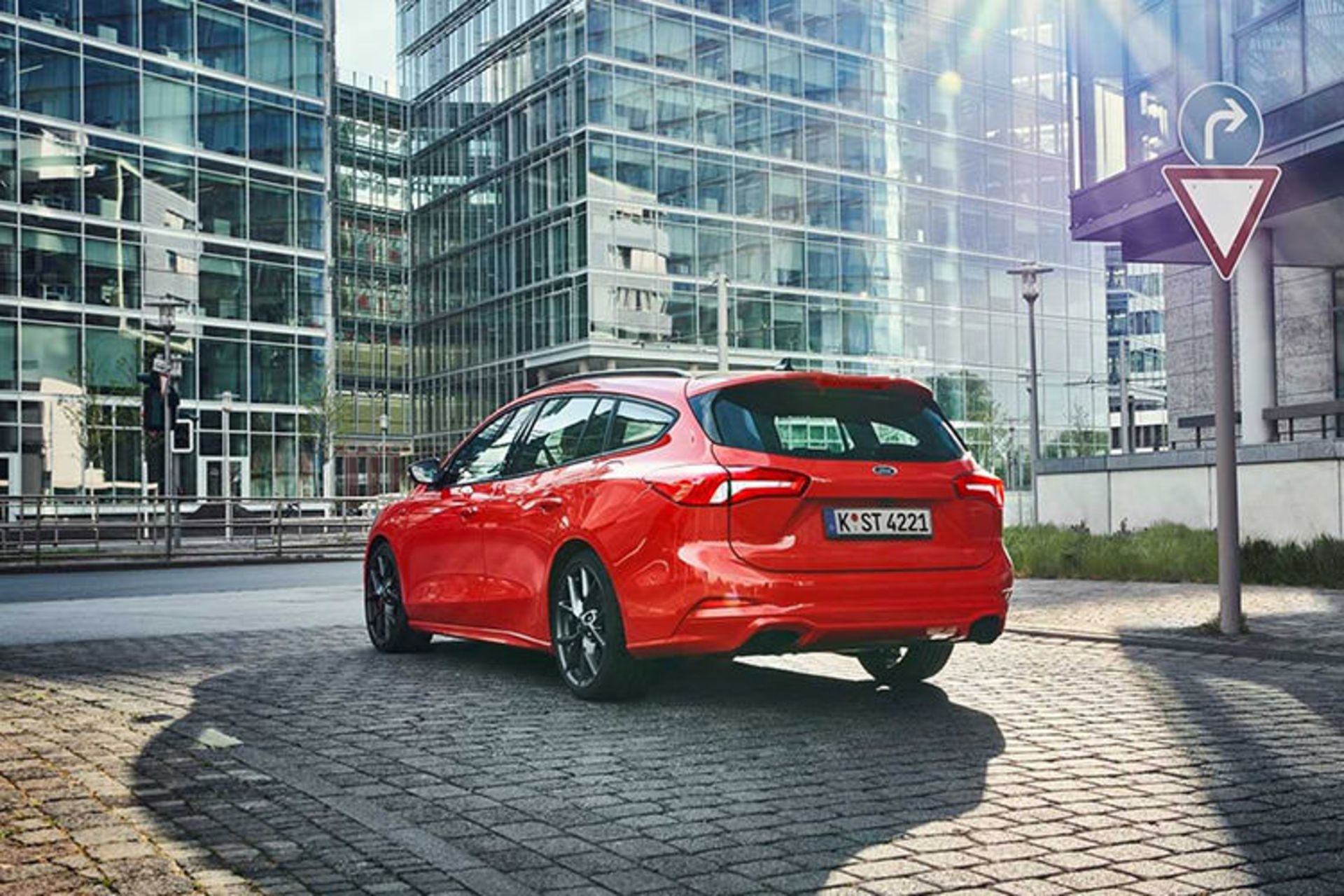 Ford Focus ST wagon / استیشن واگن فورد فوکوس