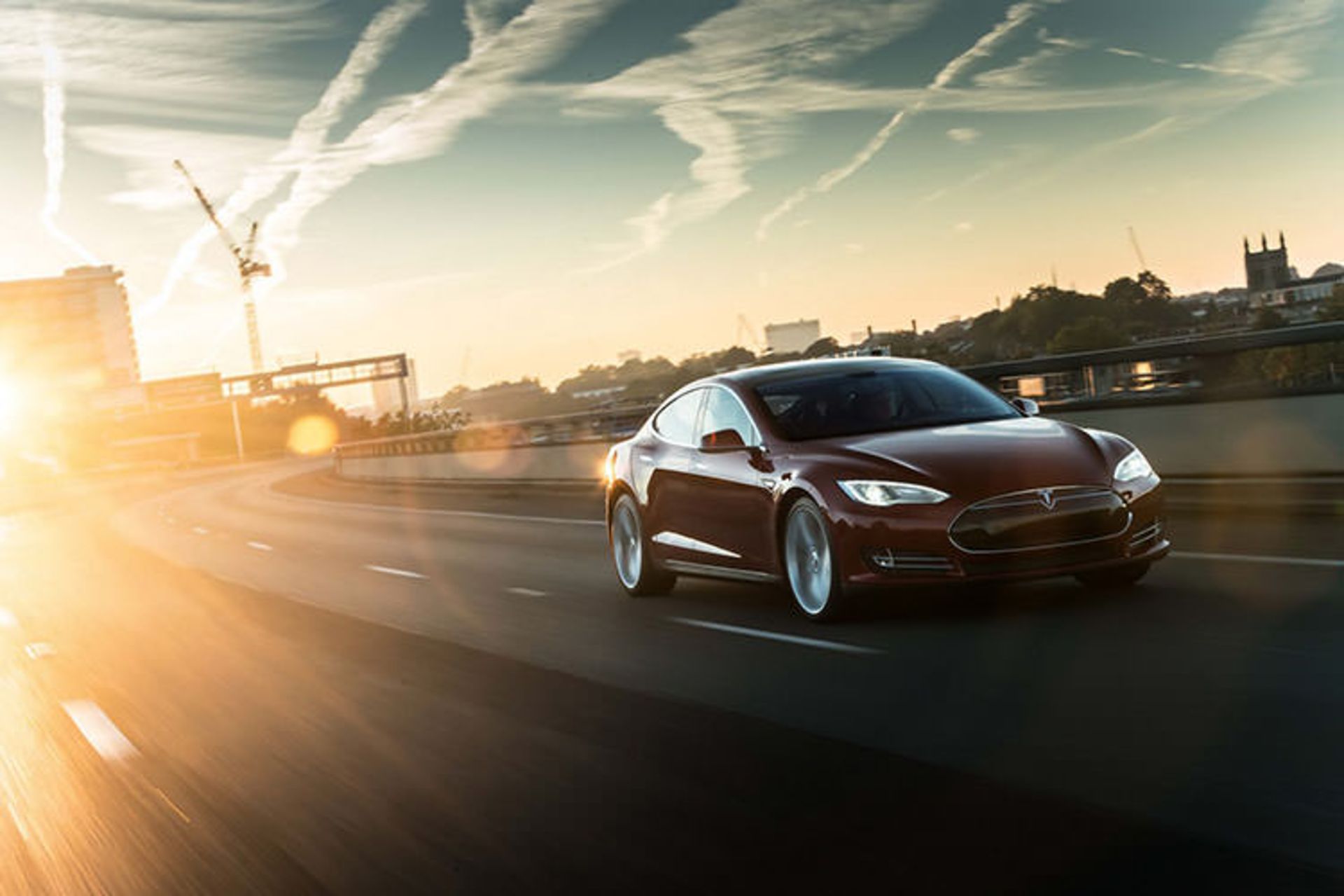 Tesla Model S / تسلا مدل اس