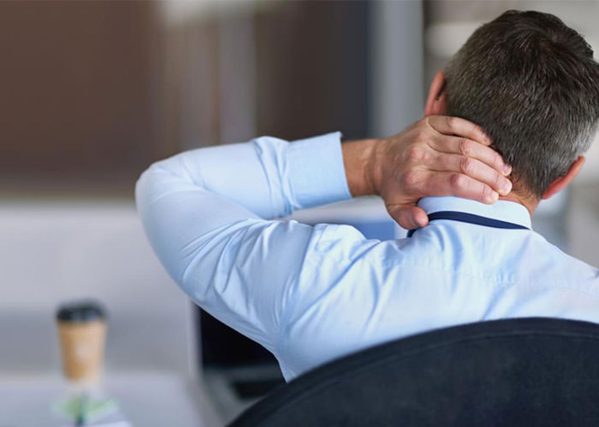 شکستن قولنج گردن