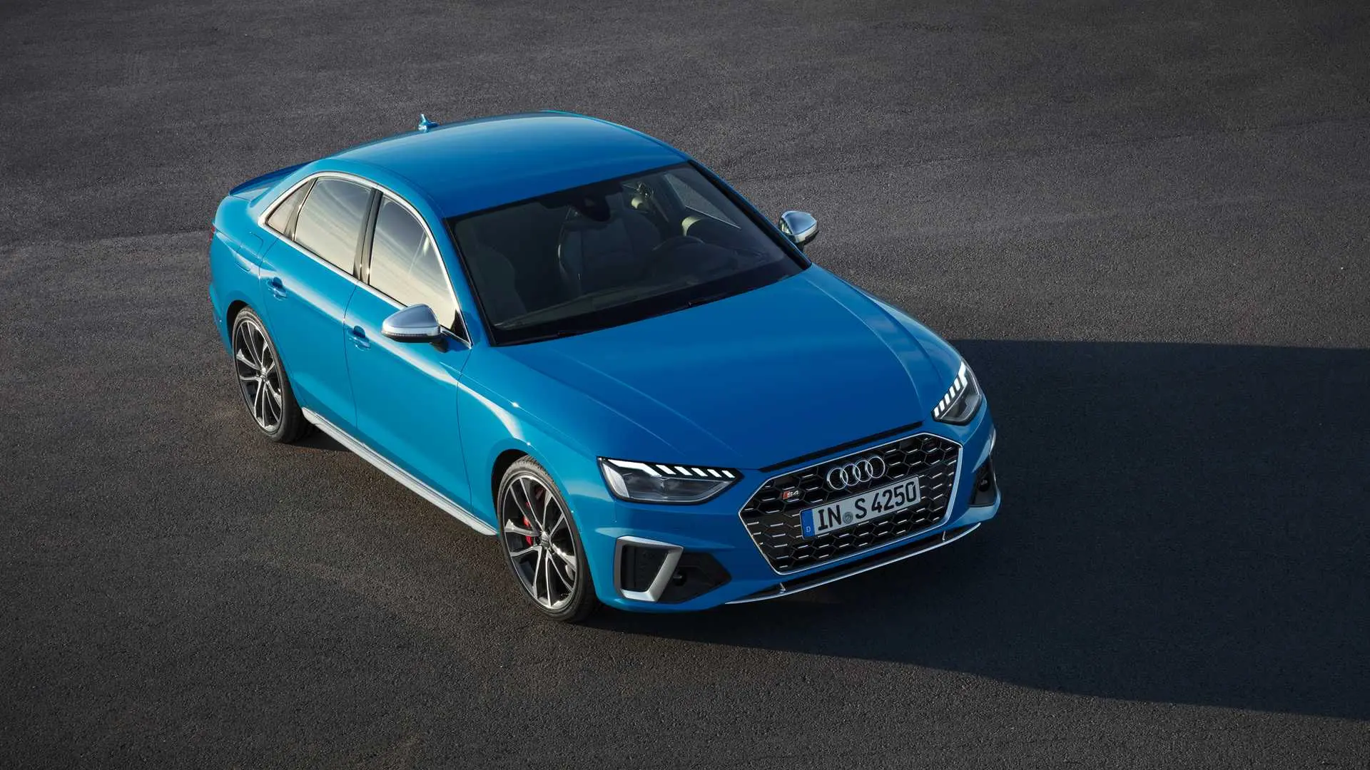 2020 Audi A4 / آئودی