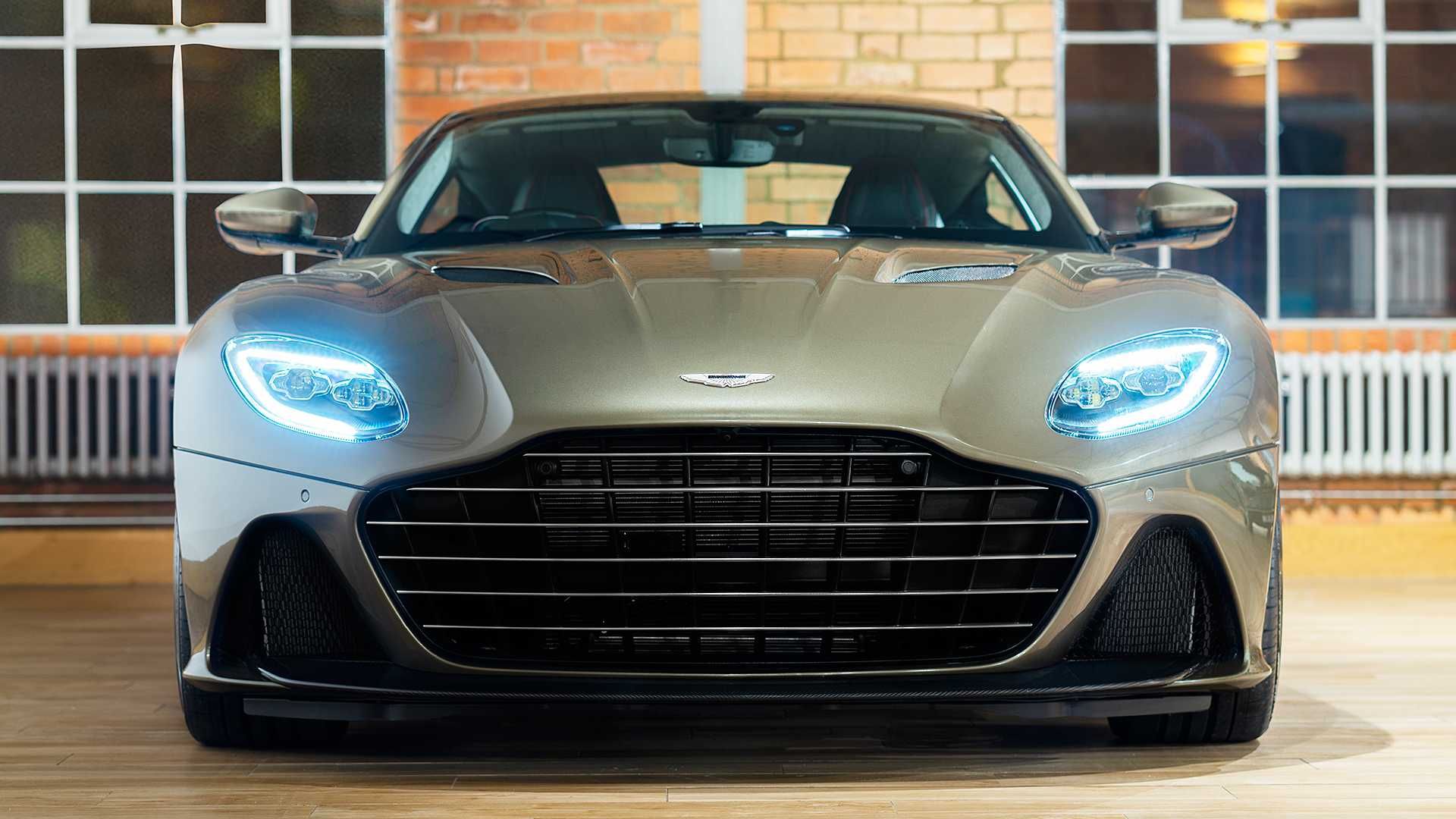 Aston Martin DBS Superleggera OHMSS Edition