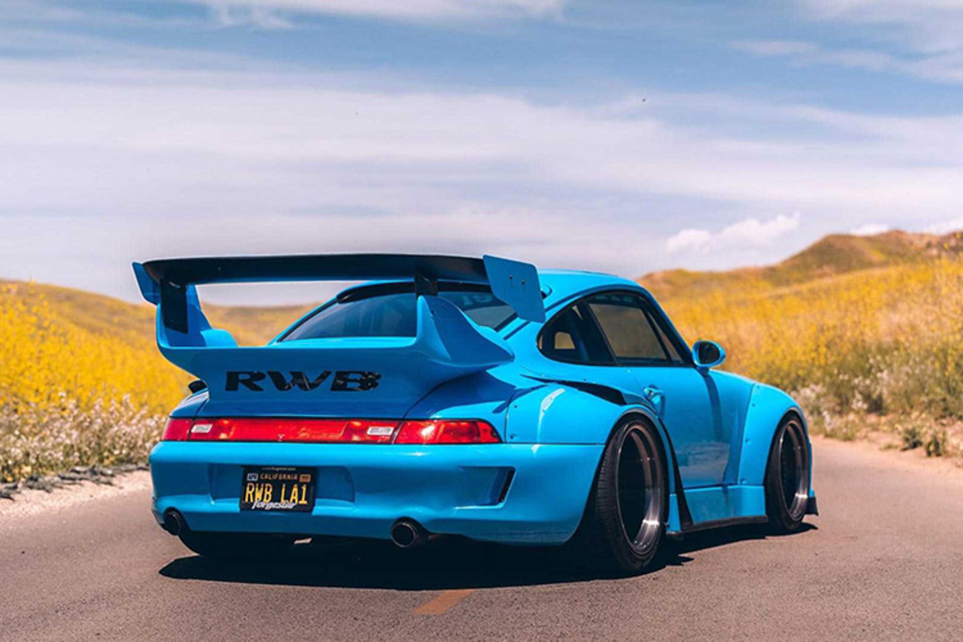 پورشه 911 RWB