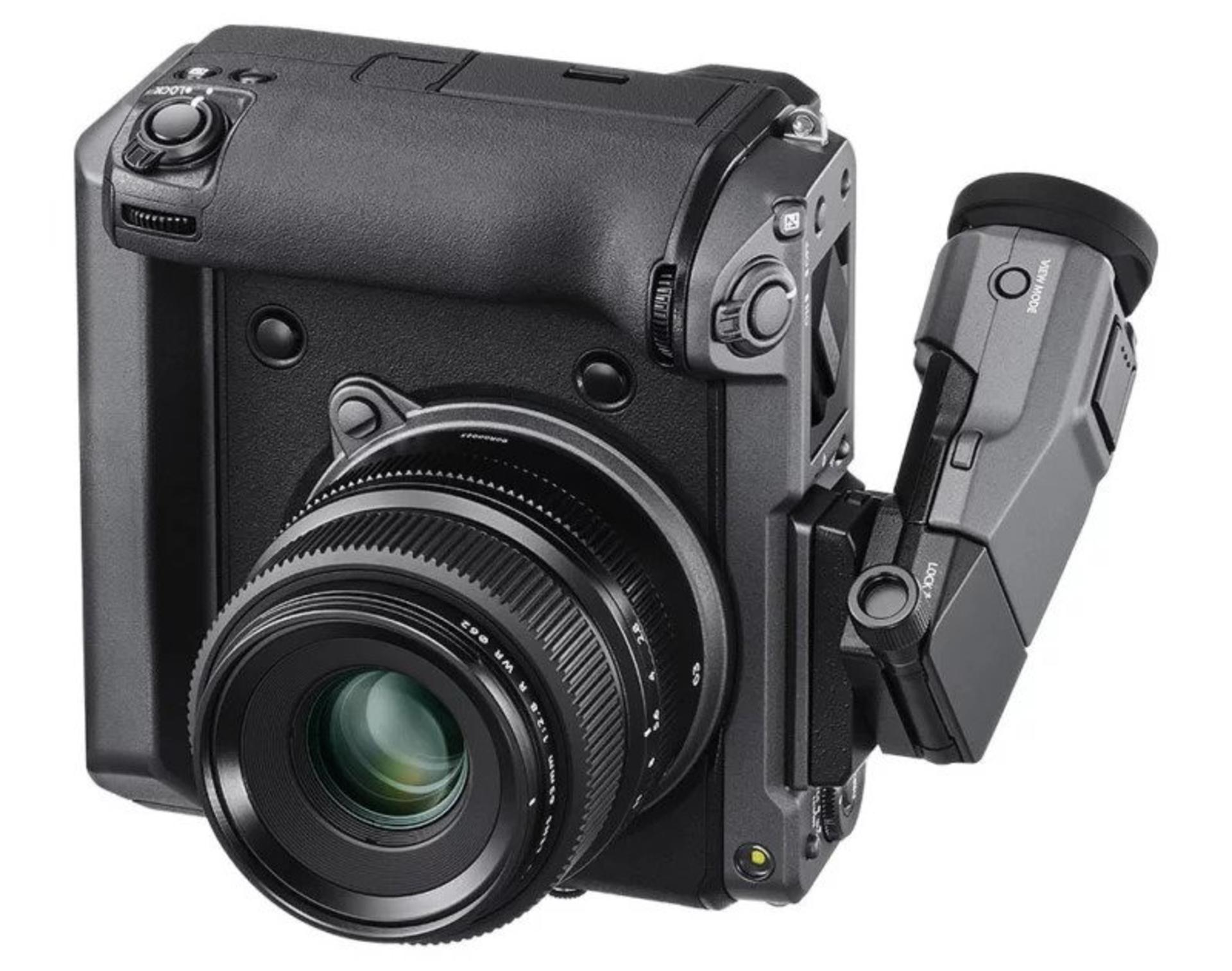 دوربین GFX100‌ فوجی فیلم