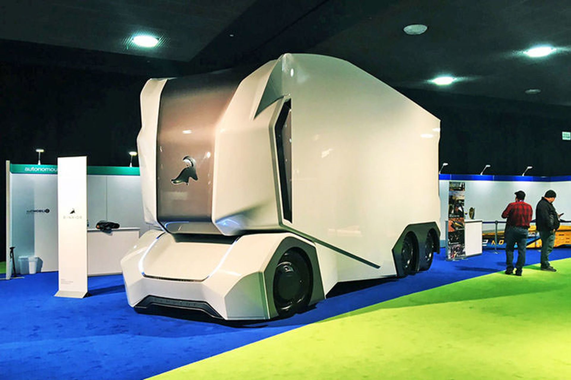 Einride T-Pod / کامیون خودران