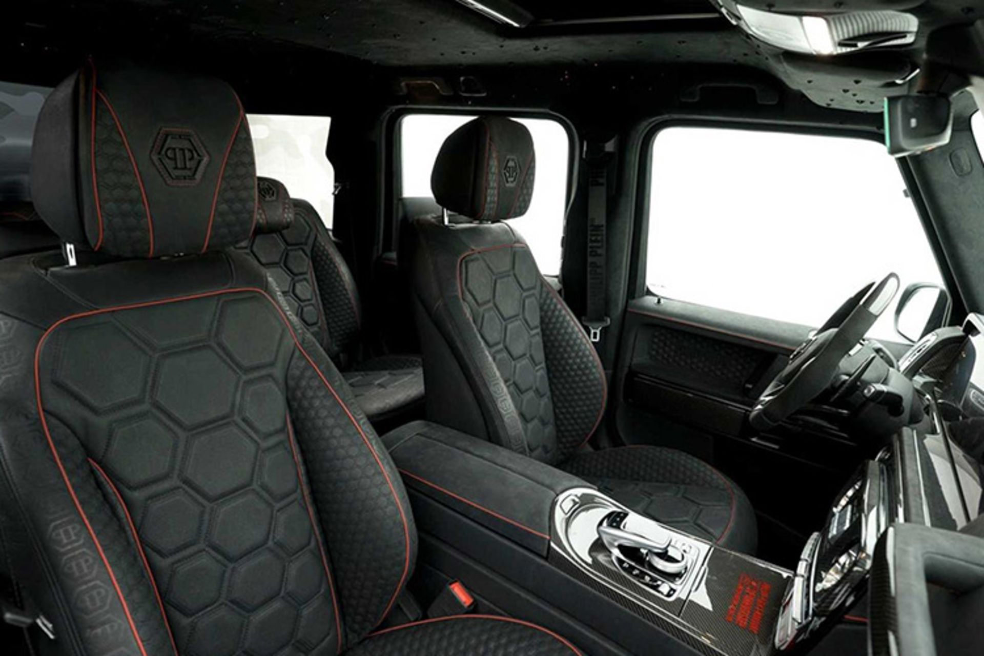 مرسدس بنز G-Class منصوری