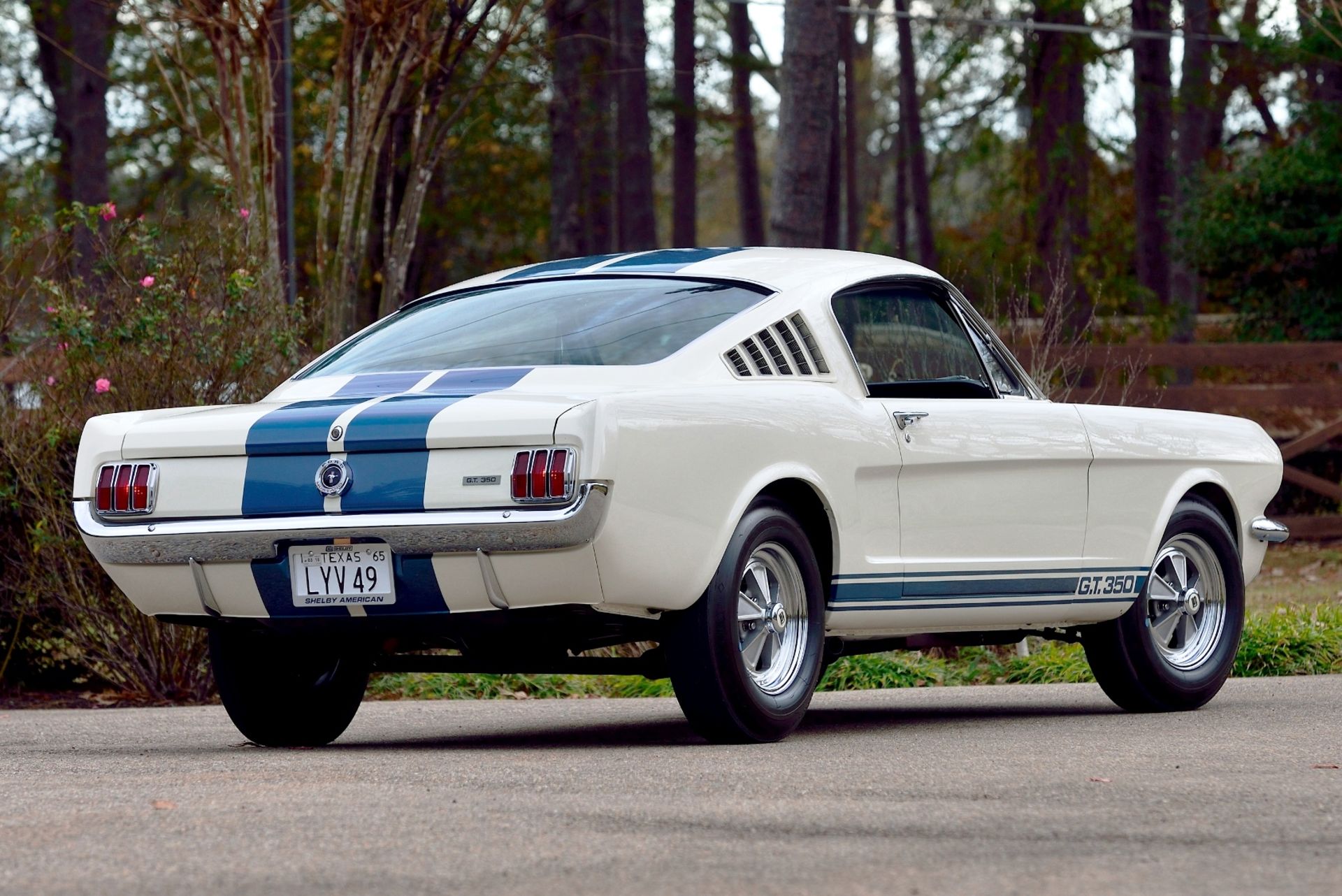 Ford Mustang gt350