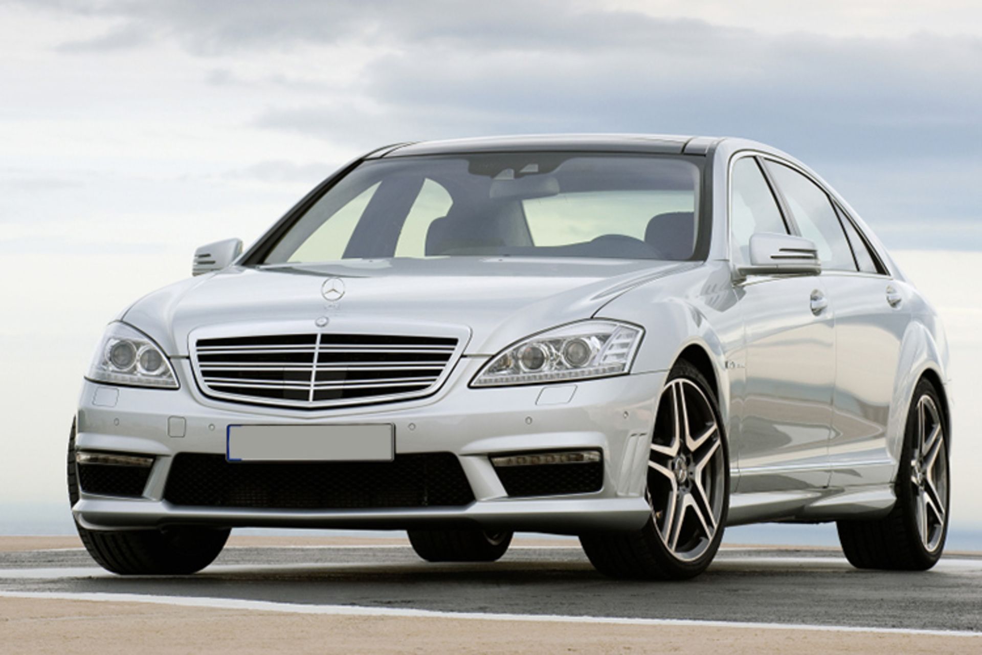ُS class