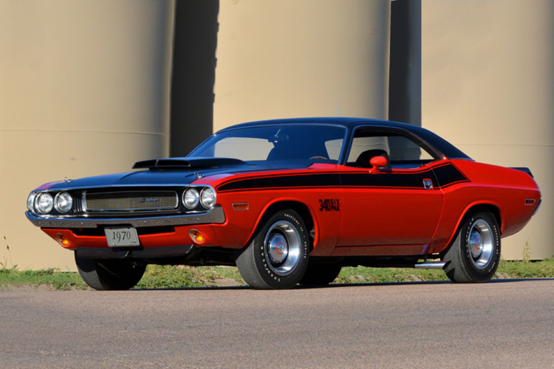 Dodge Challenger
