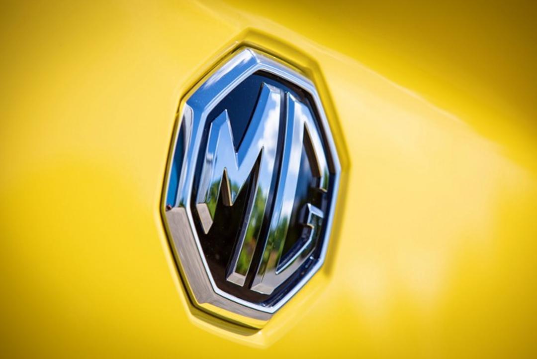 2019 MG 3