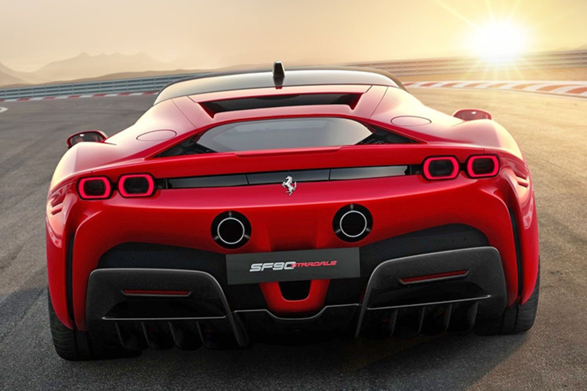 مرجع متخصصين ايران Ferrari SF90