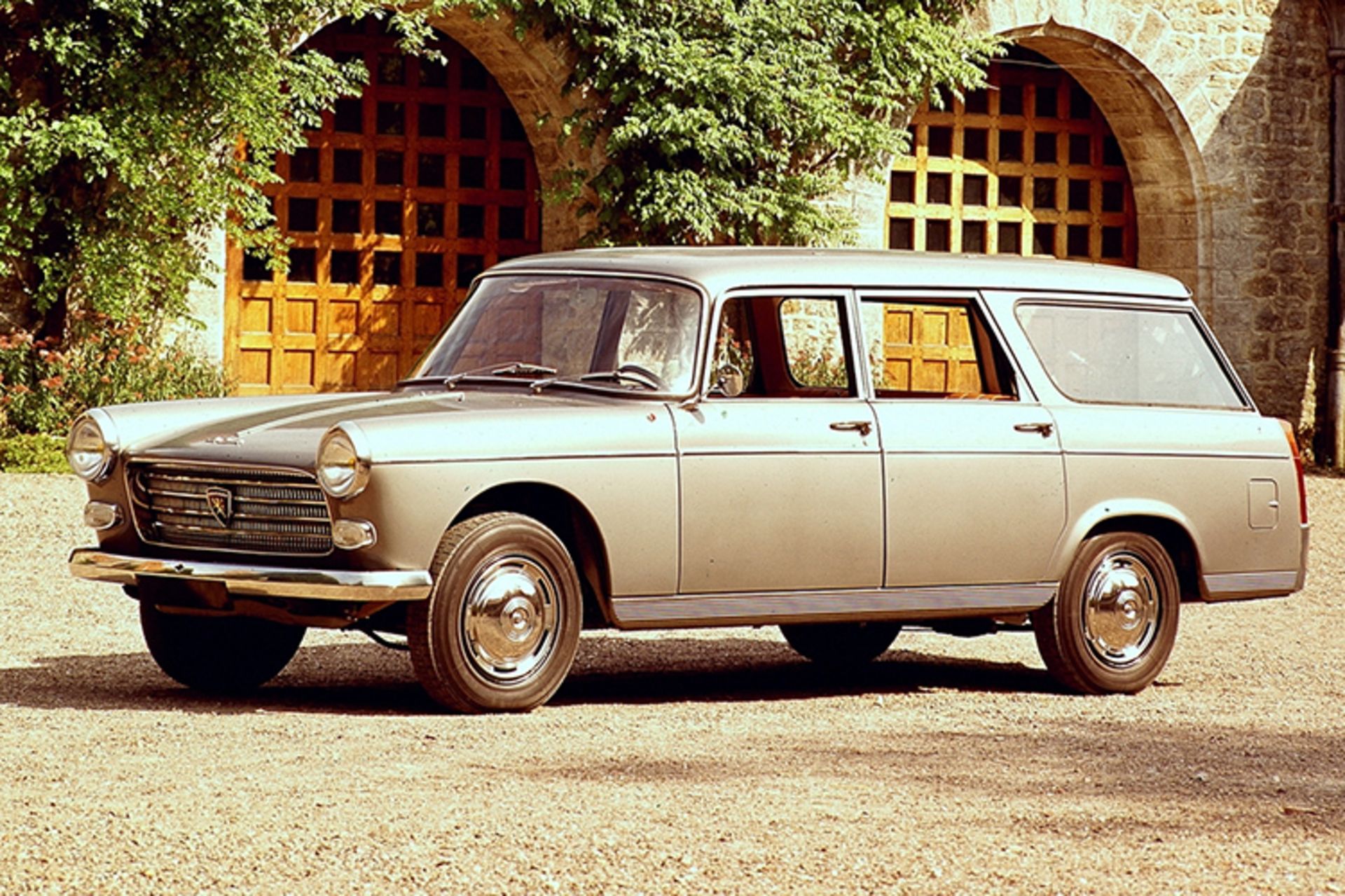 Peugeot 404
