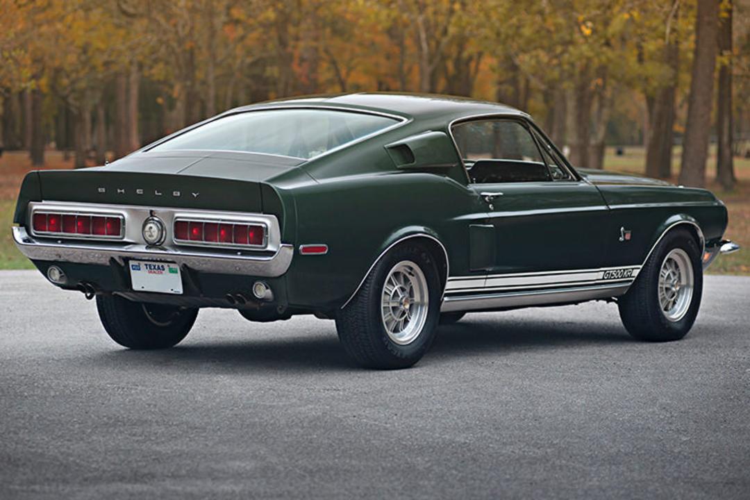 Ford Mustang / فورد موستانگ