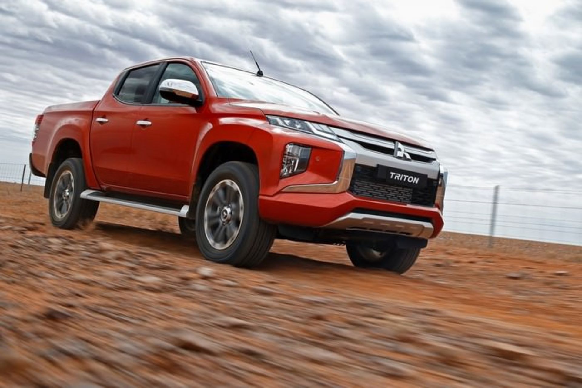 2020 Mitsubishi/triton L200