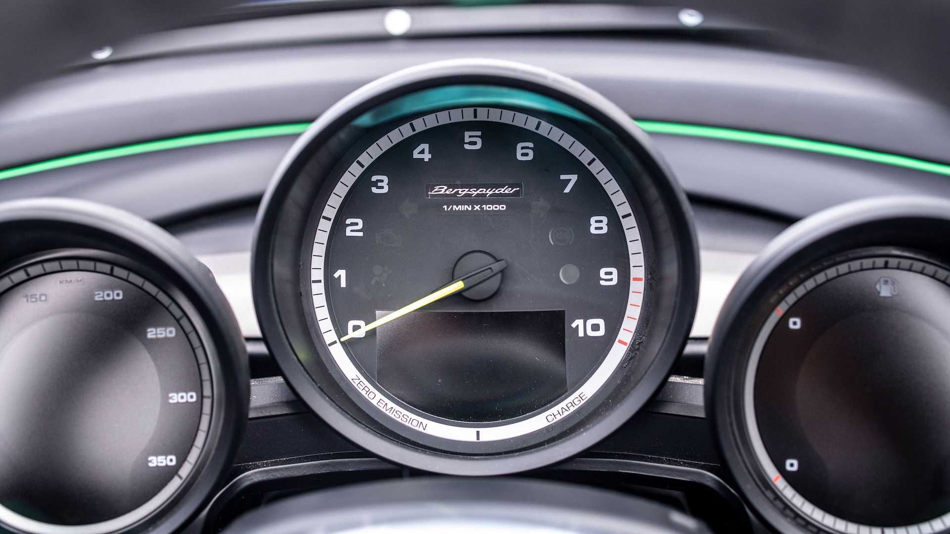 Porsche 981 Bergspyder / پورشه 981 برگ اسپایدر