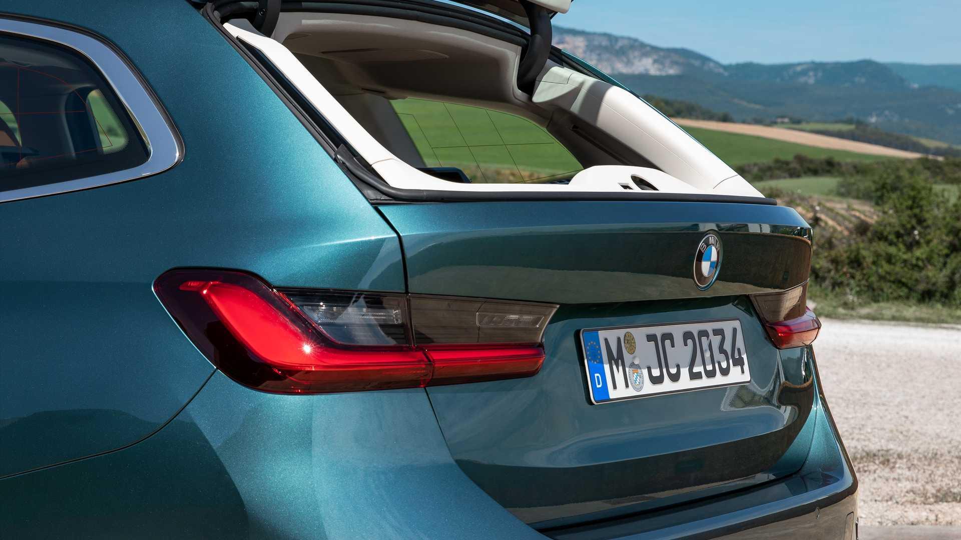 2020 BMW 3 Series Touring / بی ام و سری 3 تورینگ استیشن واگن