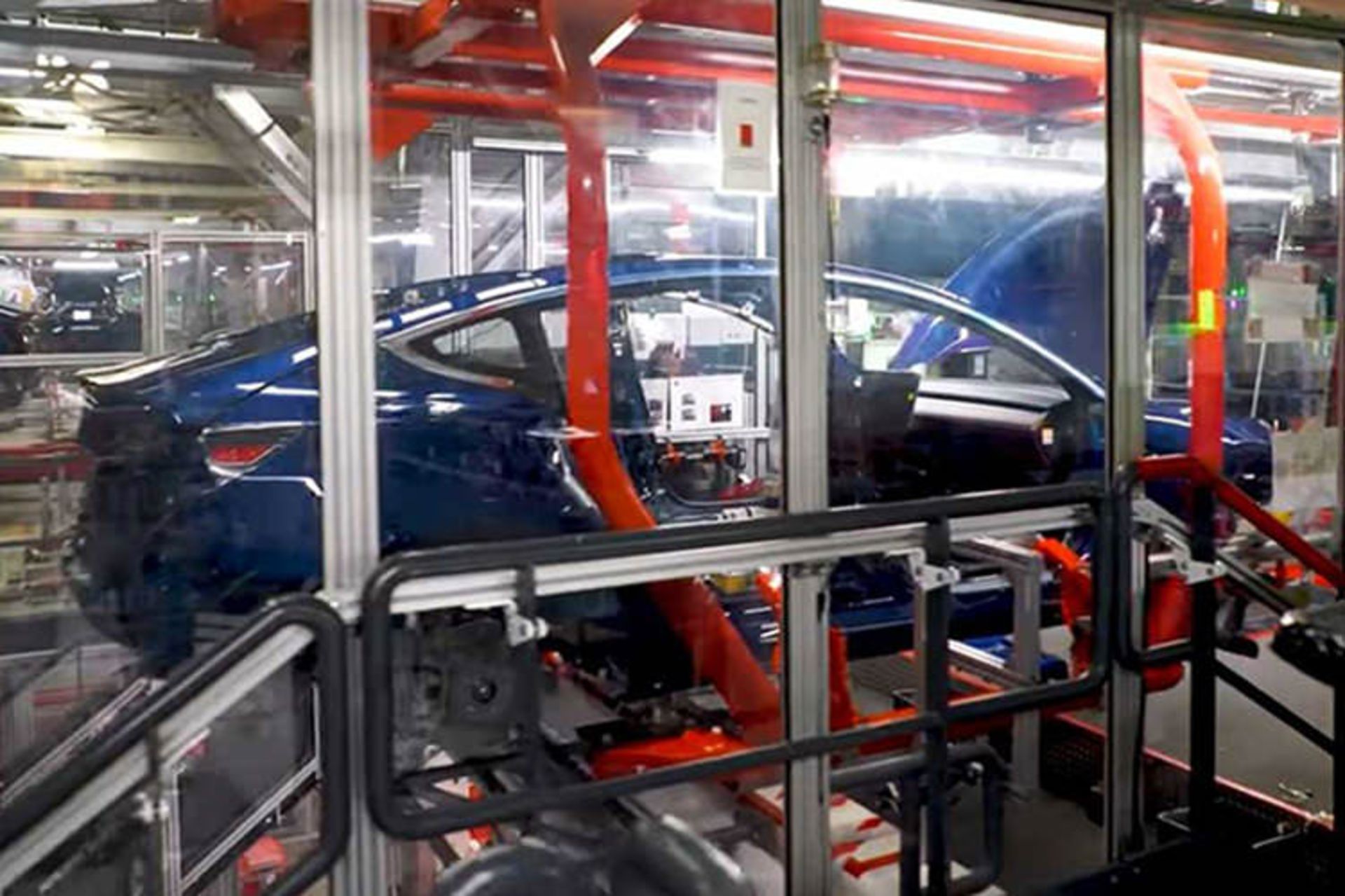 Tesla / کارخانه تسلا 