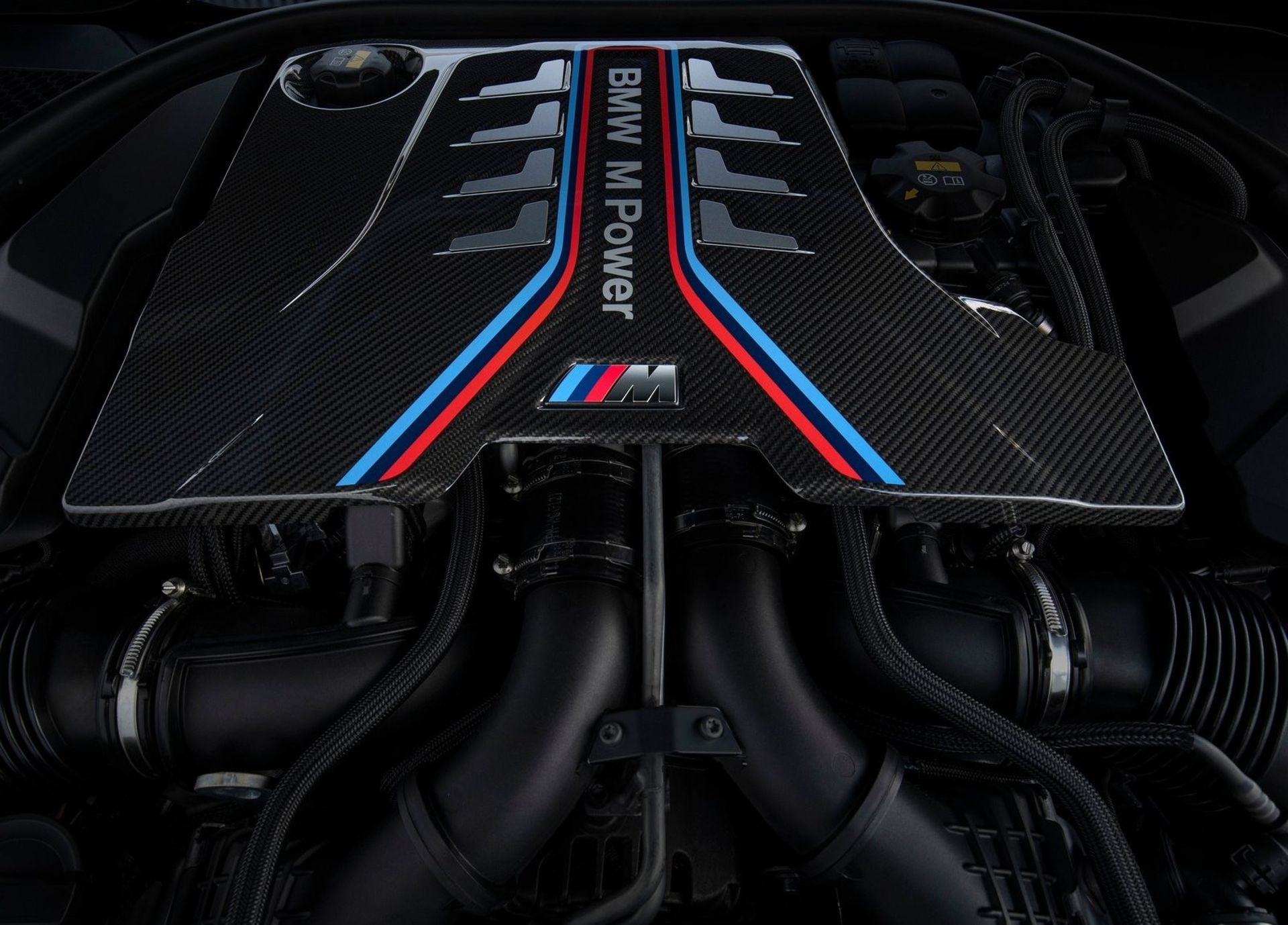 2020  bmw m8