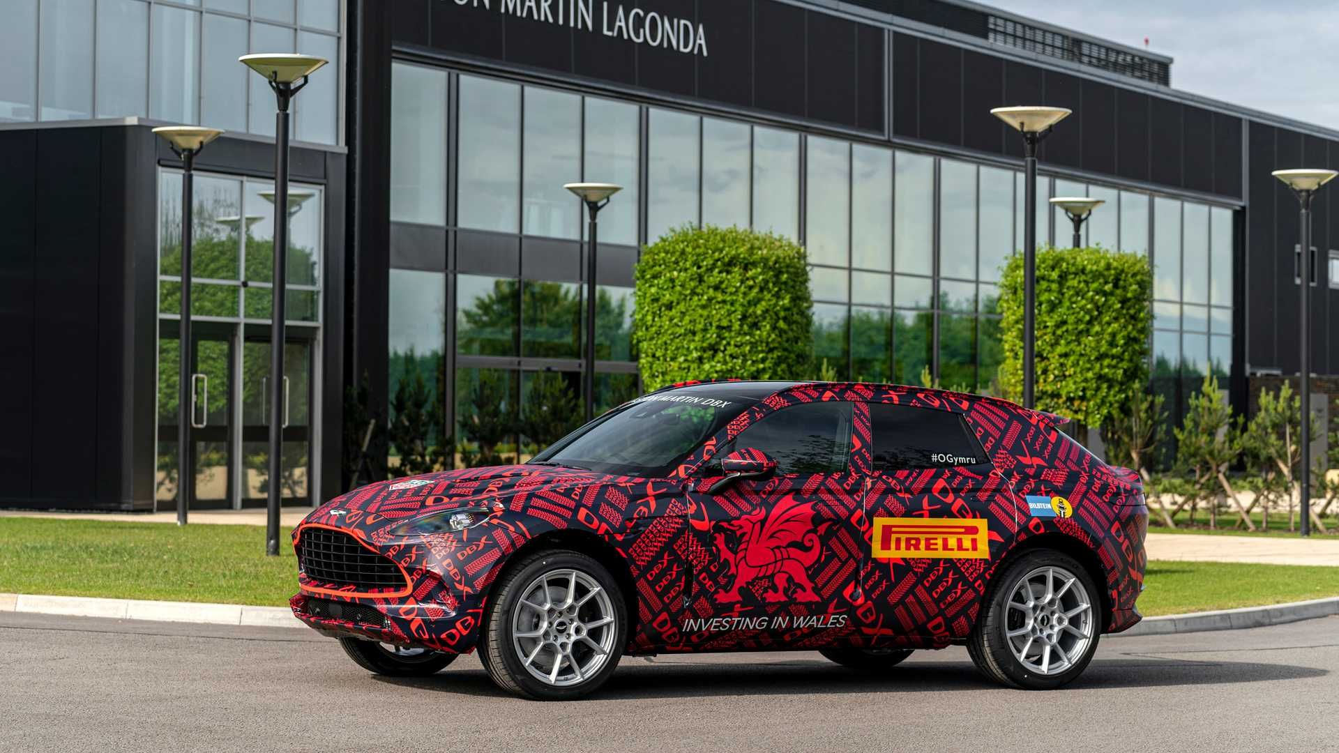 Aston Martin DBX SUV / شاسی بلند استون مارتین
