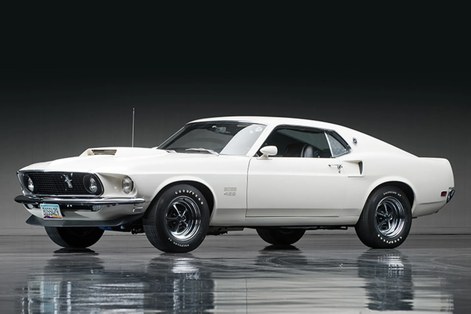 Ford Mustang / فورد موستانگ