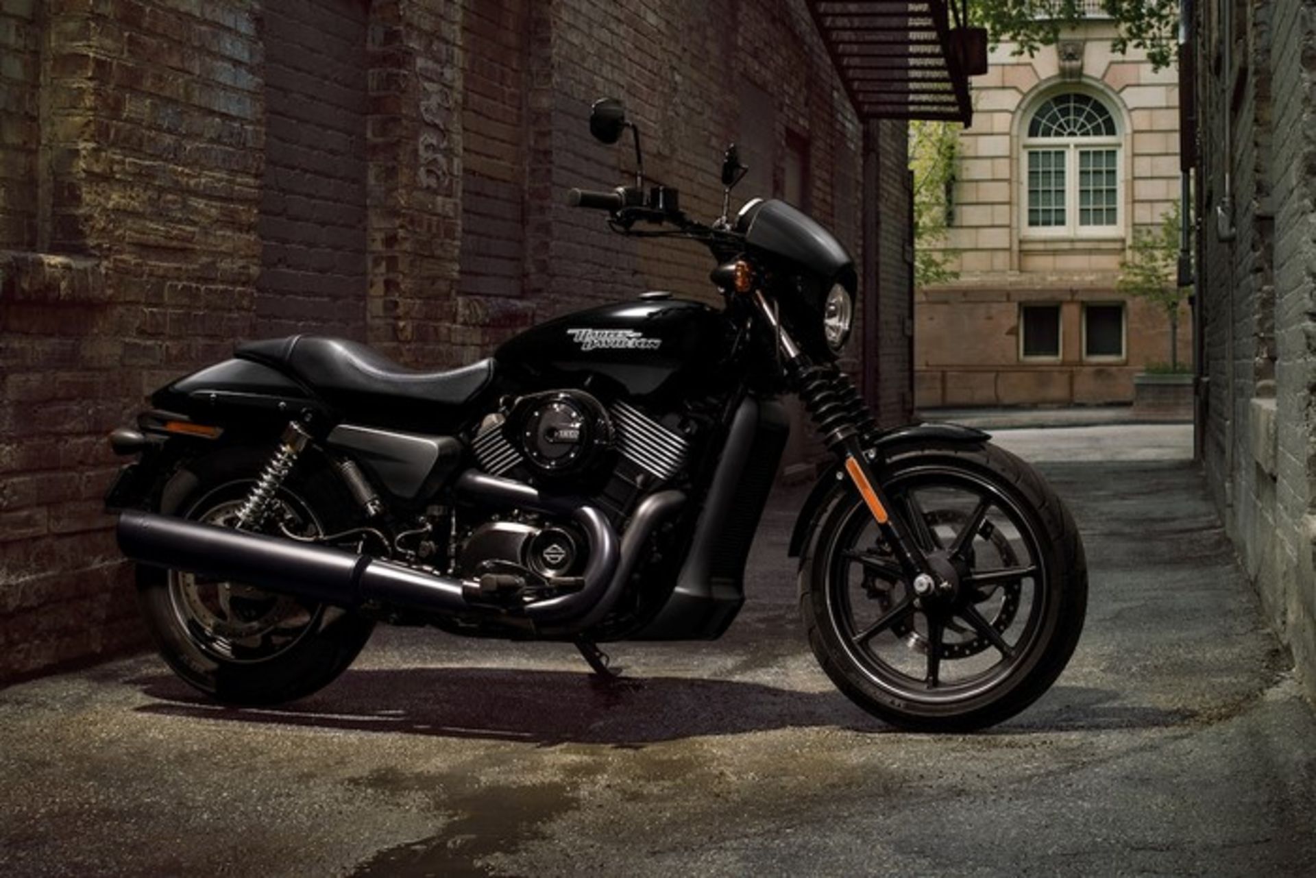 Harley-Davidson Street 750