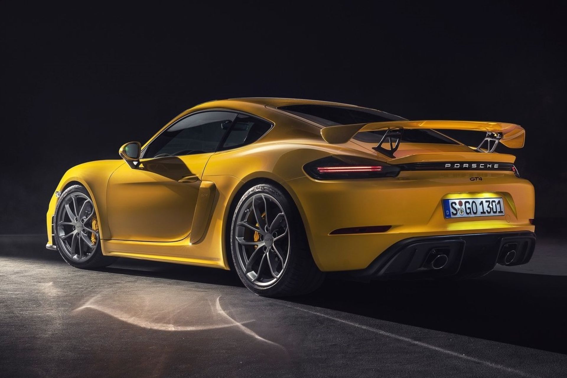 Porsche 718 Cayman GT4