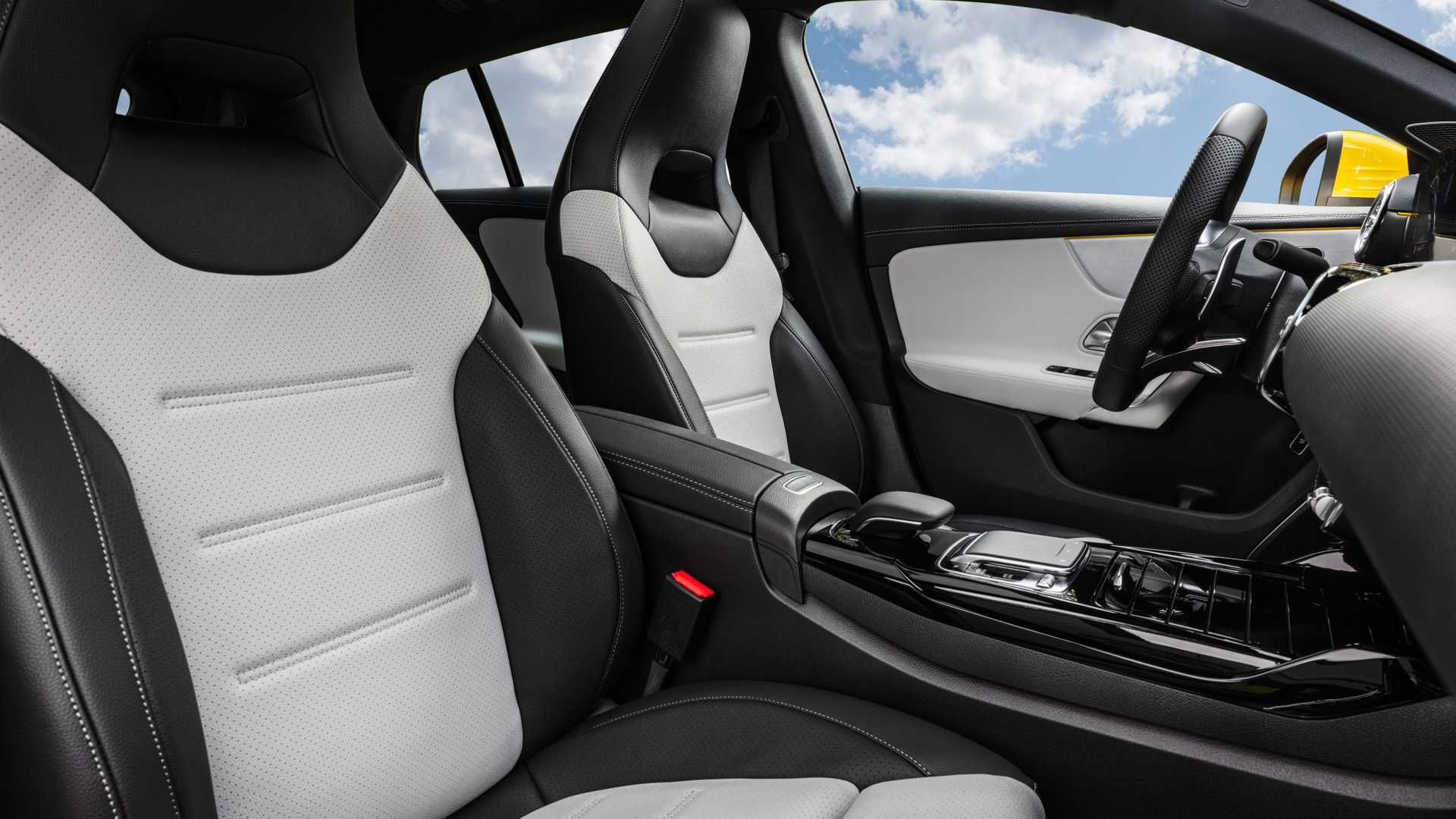 Mercedes-AMG CLA 35 Shooting Brake / مرسدس بنز CLA 35 شوتینگ بریک