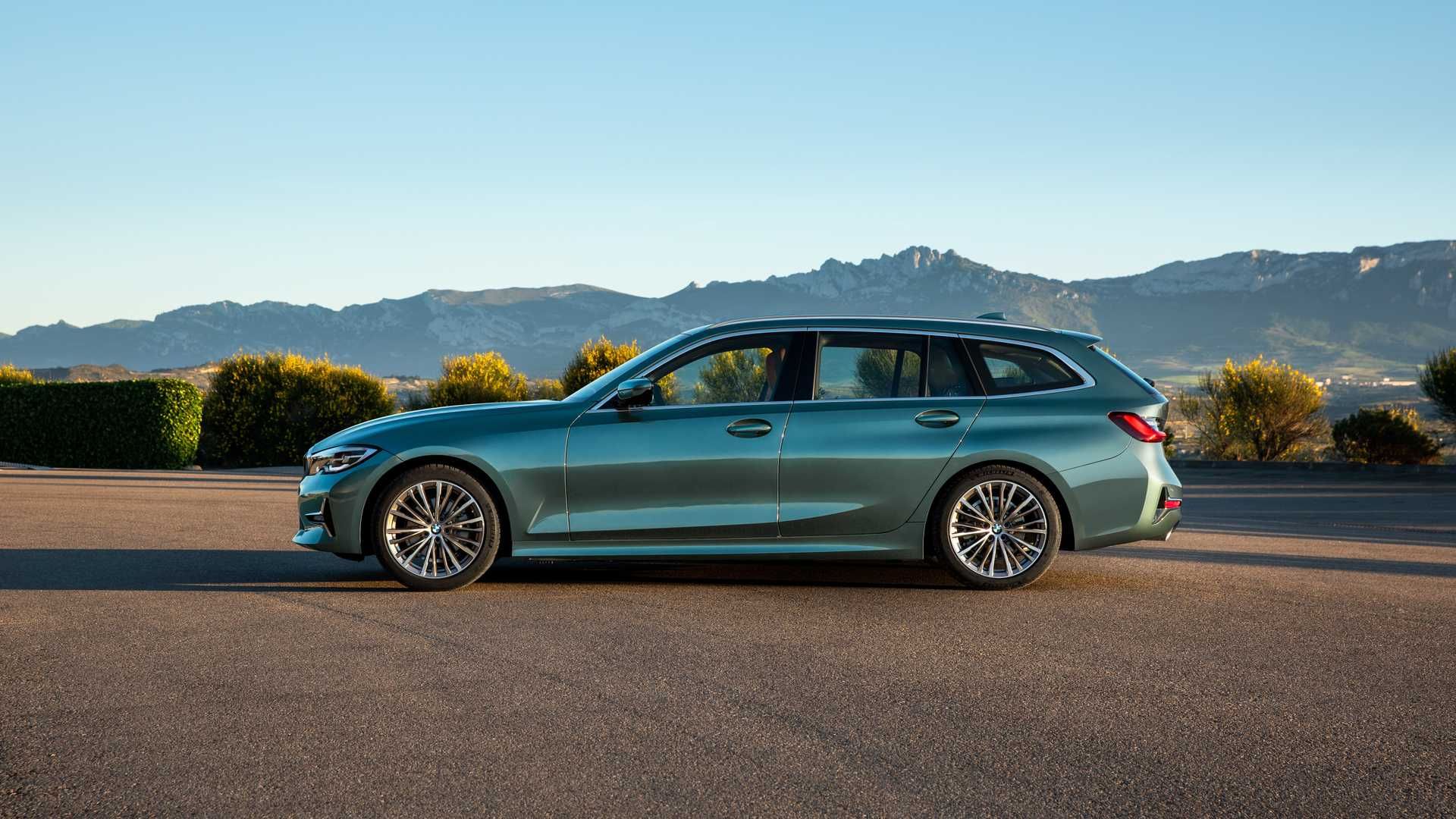 2020 BMW 3 Series Touring / بی ام و سری 3 تورینگ استیشن واگن
