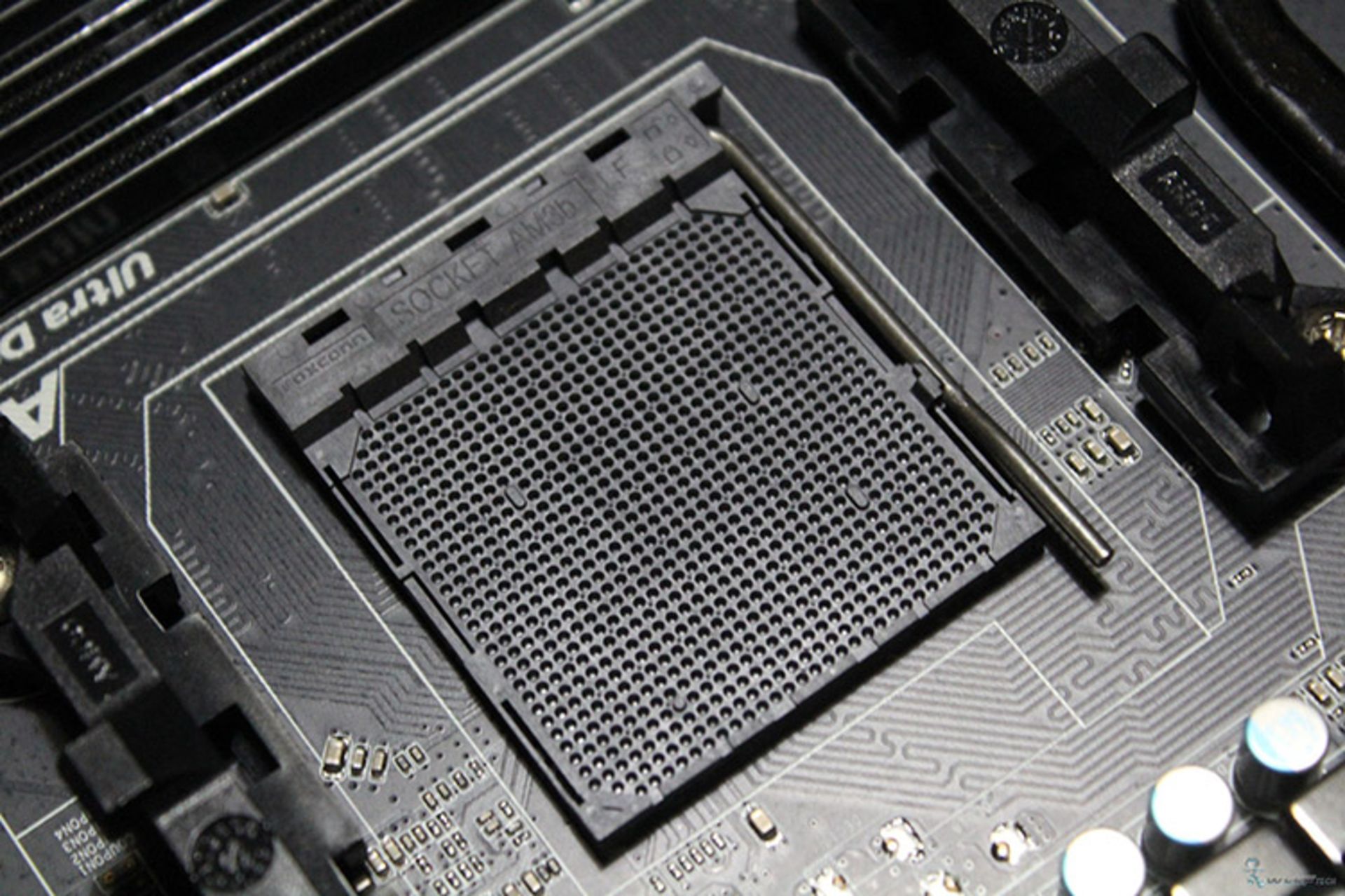 سوکت پردازنده / CPU Socket