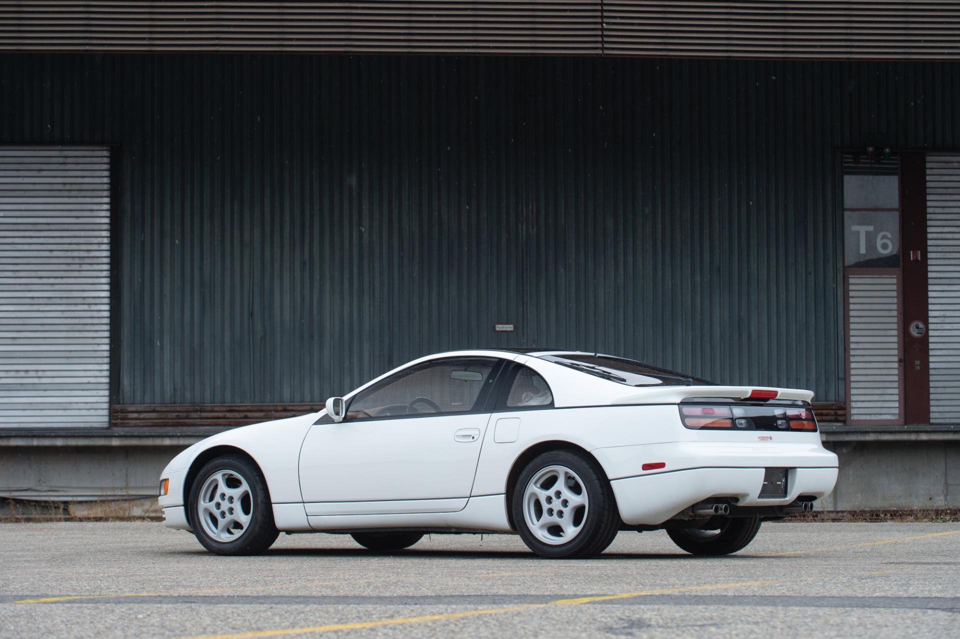 Nissan Z32