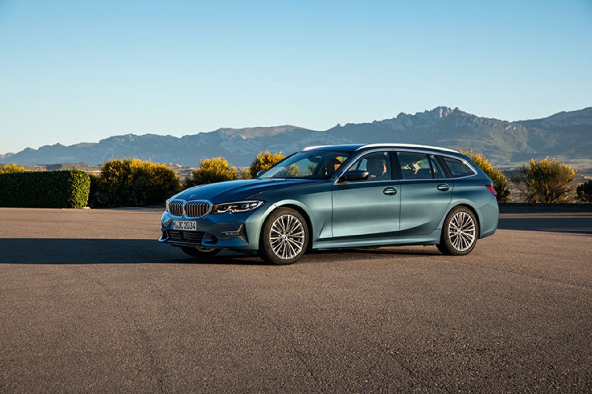 2020 BMW 3 Series Touring / بی ام و سری 3 تورینگ استیشن واگن