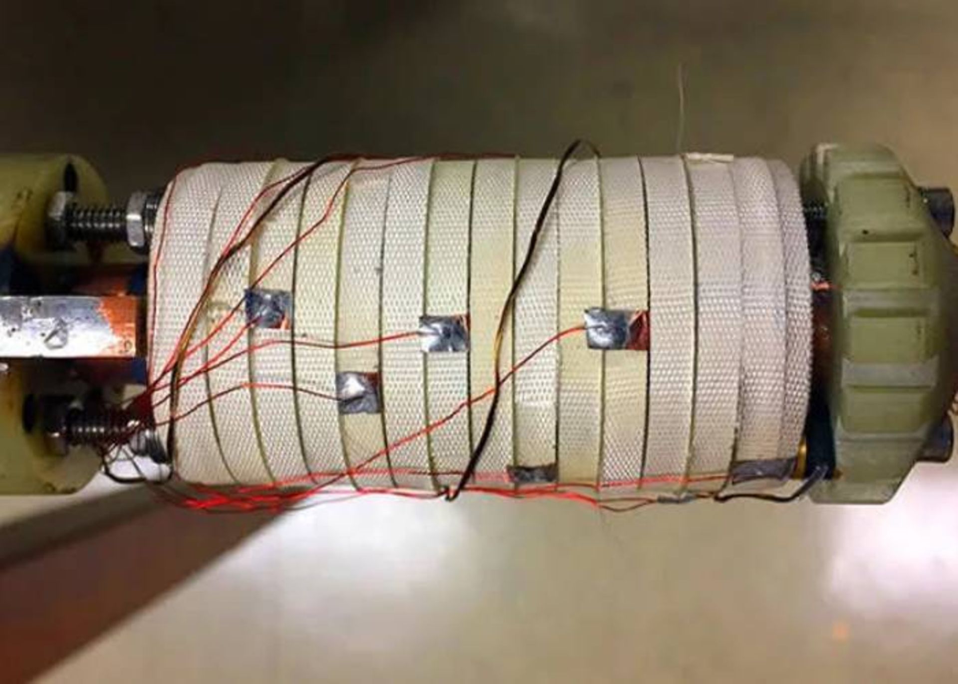 قوی ترین آهنربای جهان