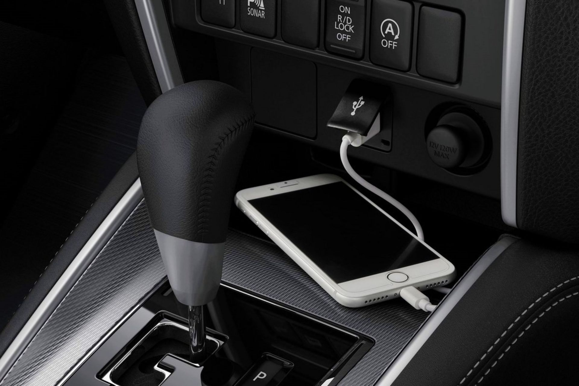 2020 Mitsubishi/triton L200