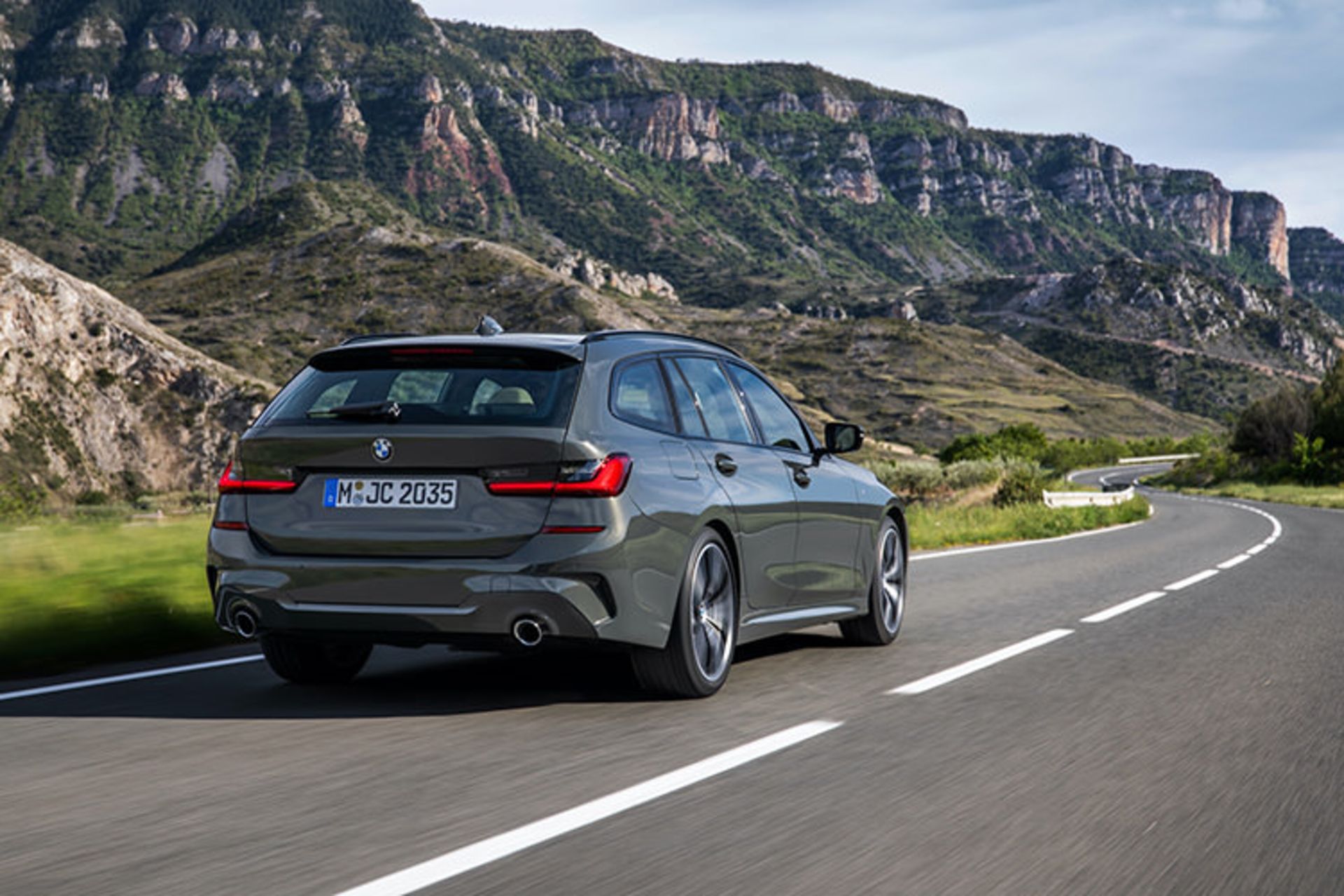 2020 BMW 3 Series Touring / بی ام و سری 3 تورینگ استیشن واگن
