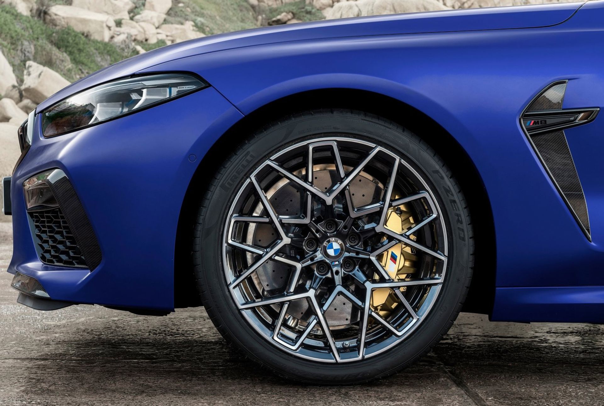 2020  bmw m8