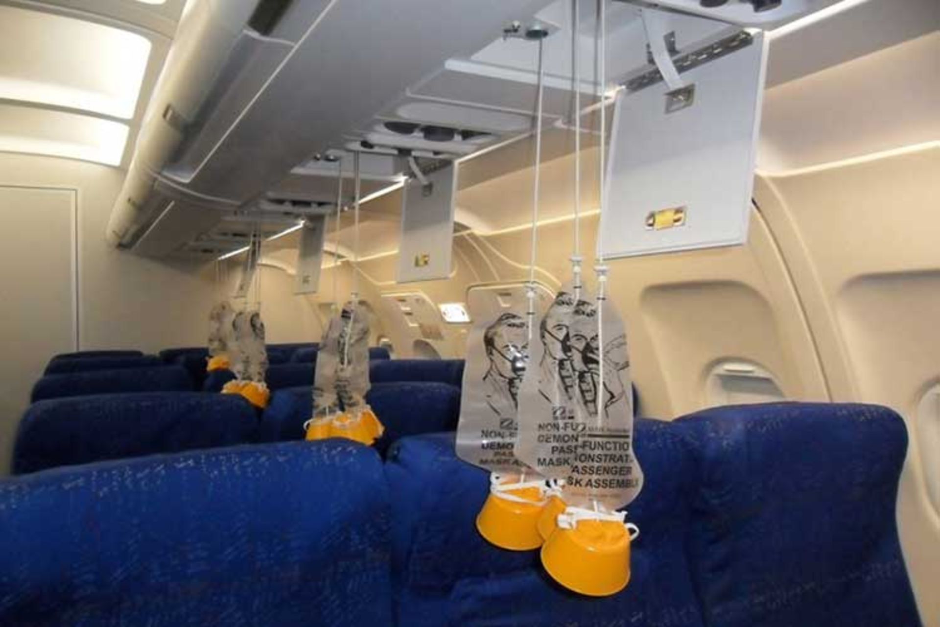 بلیط هواپیما